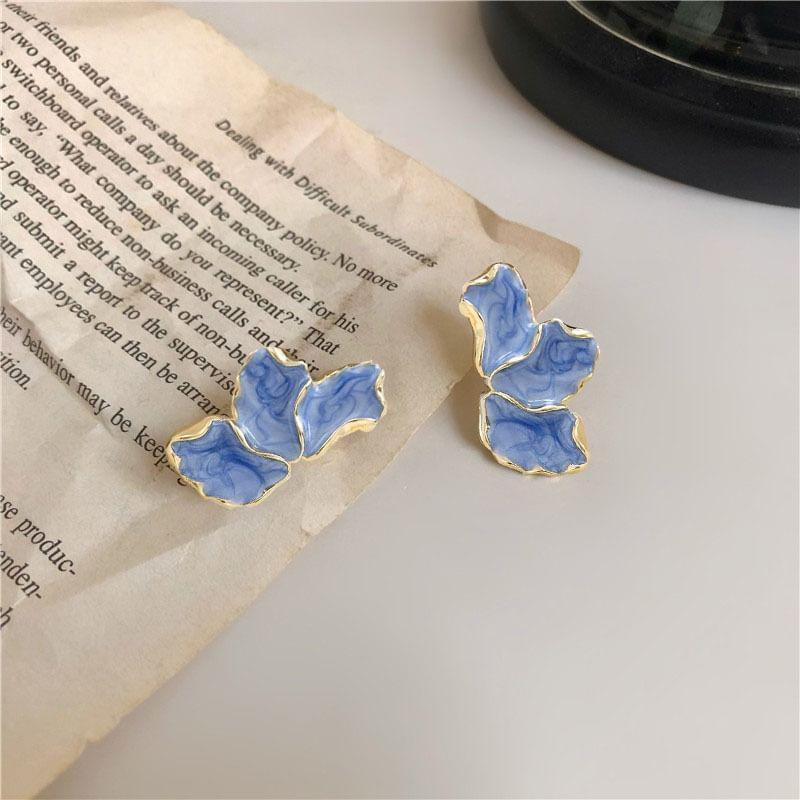 Floral Ear Stud Product Image