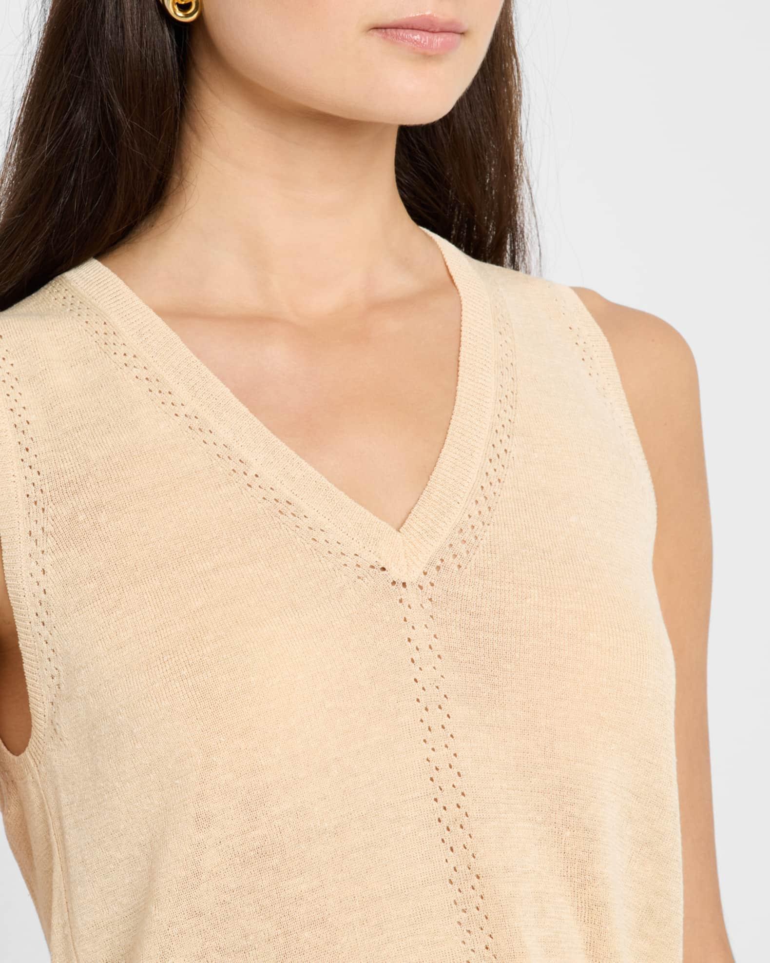 Heyde Sleeveless Sweater Product Image