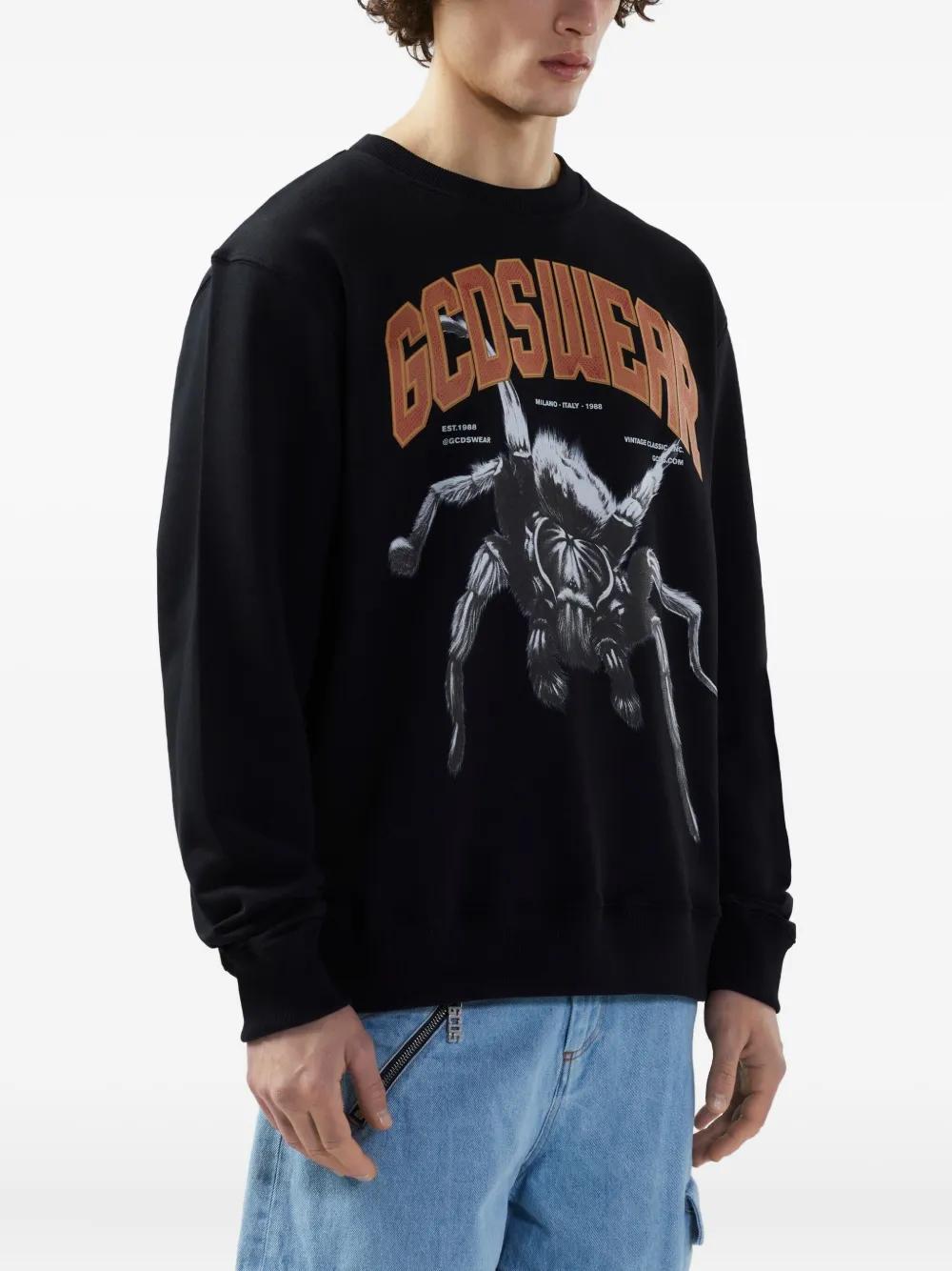 Spider sweatshirt Product Image