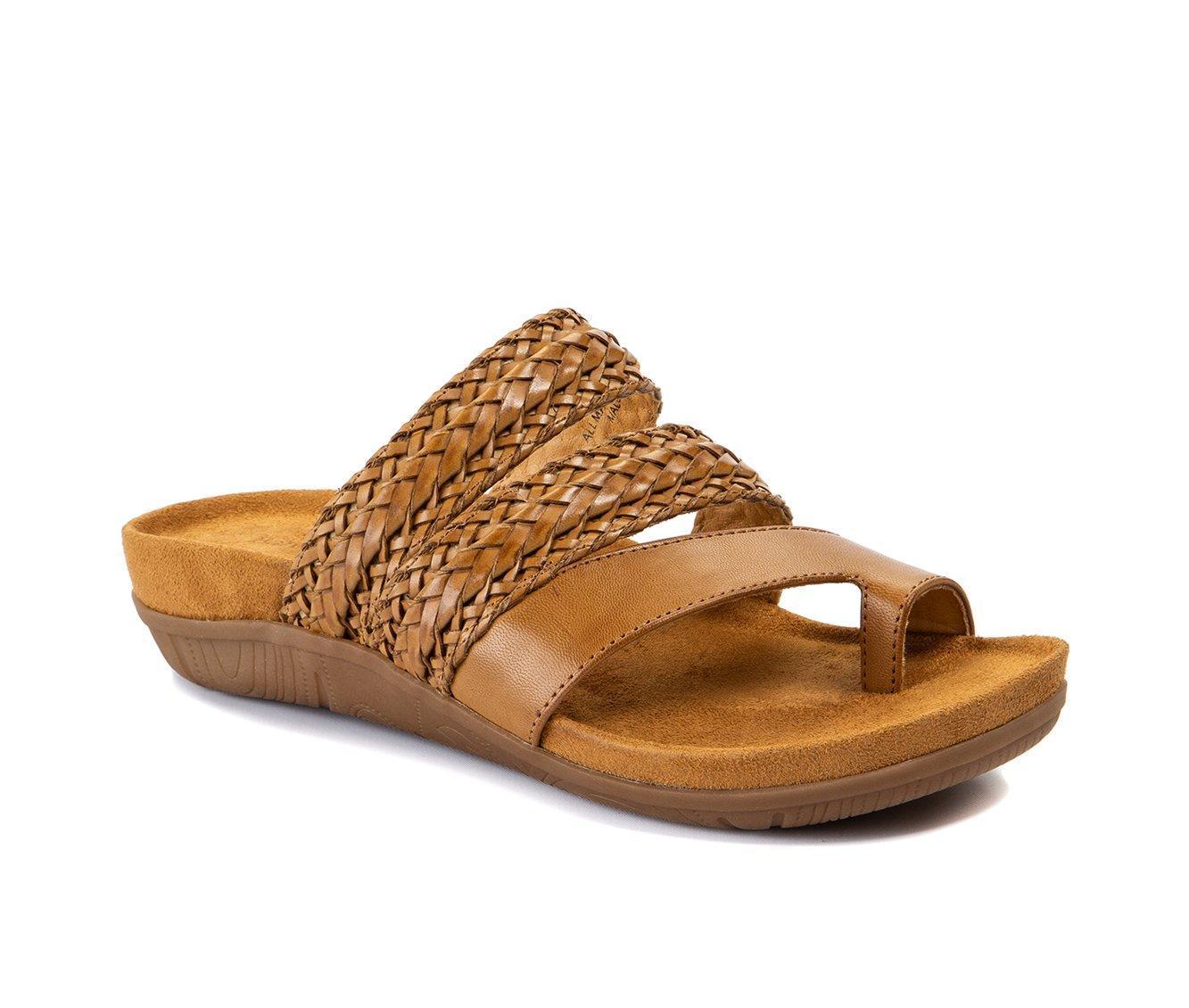 Women's Baretraps Jonelle Sandals Product Image