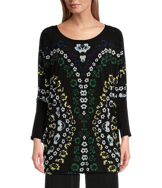 Eva Varro Knit Flower Pattern Scoop Neck Long Batwing Sleeve Tunic Product Image