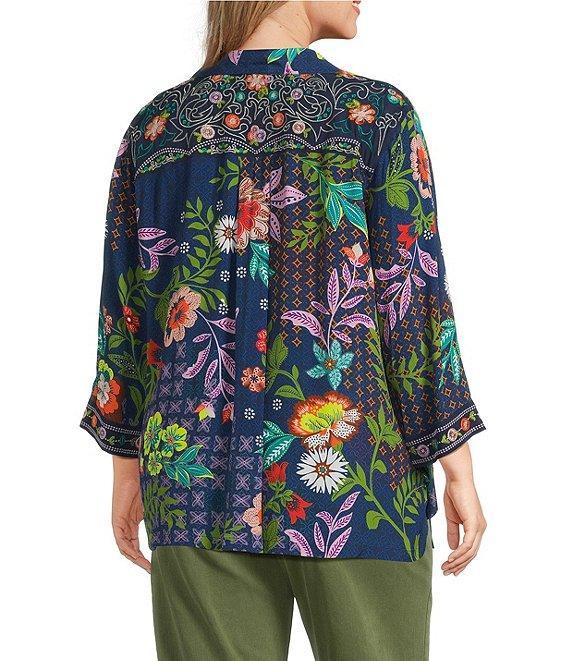 John Mark Plus Size Floral Embroidered Woven Point Collar 3/4 Cuff Sleeve Popover Top Product Image