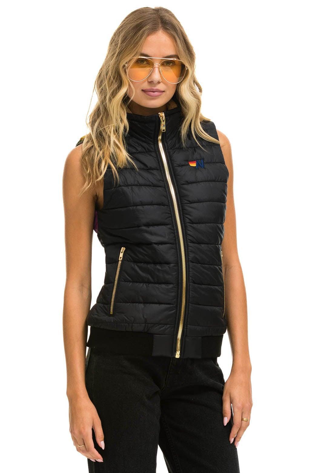 SUNBURST VEST - BLACK Female Product Image