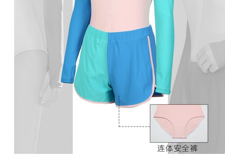 Set: Long-Sleeve Rashguard + Two Tone Bottom Product Image