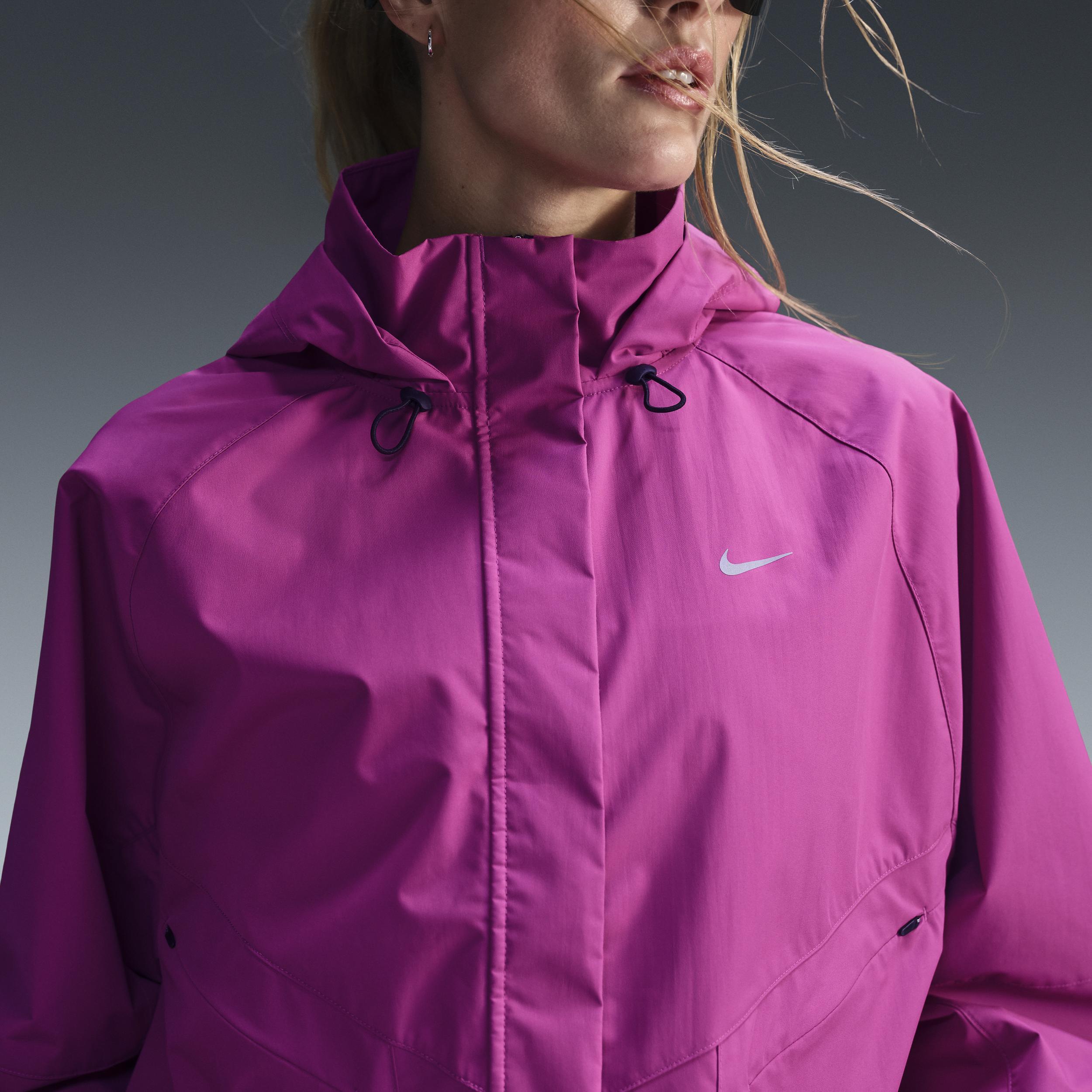 Nike Women's Storm-FIT Swift Running Jacket Product Image