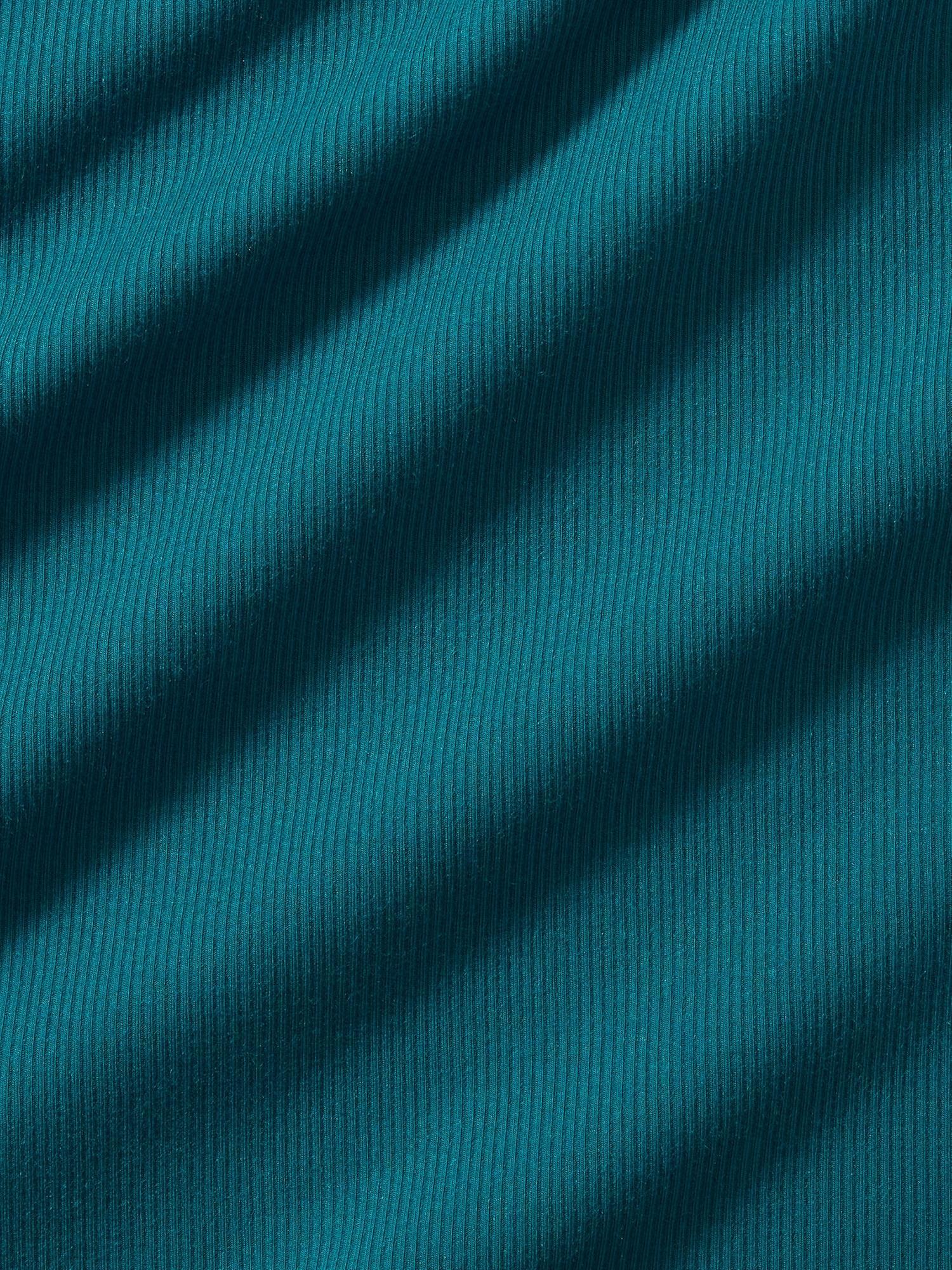 Signature Rib Square Neck Crop Tank Product Image