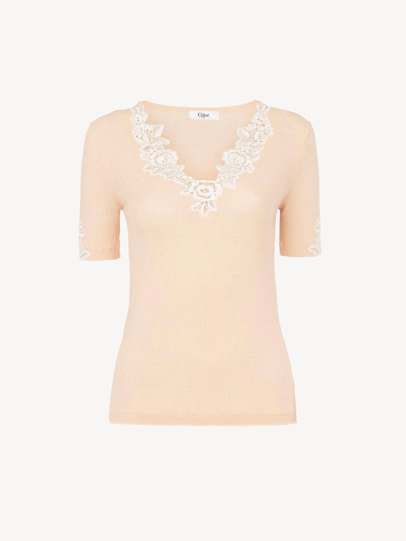 Fitted short-sleeve top in guipure lace wool knit Product Image