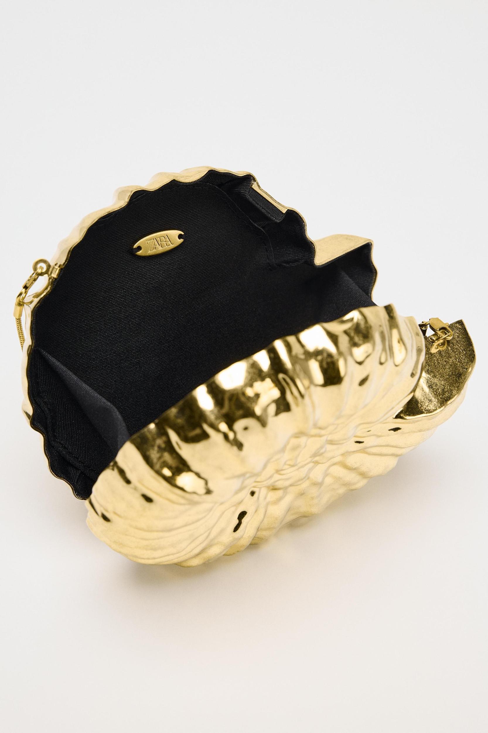 METALLIC SHELL CLUTCH Product Image