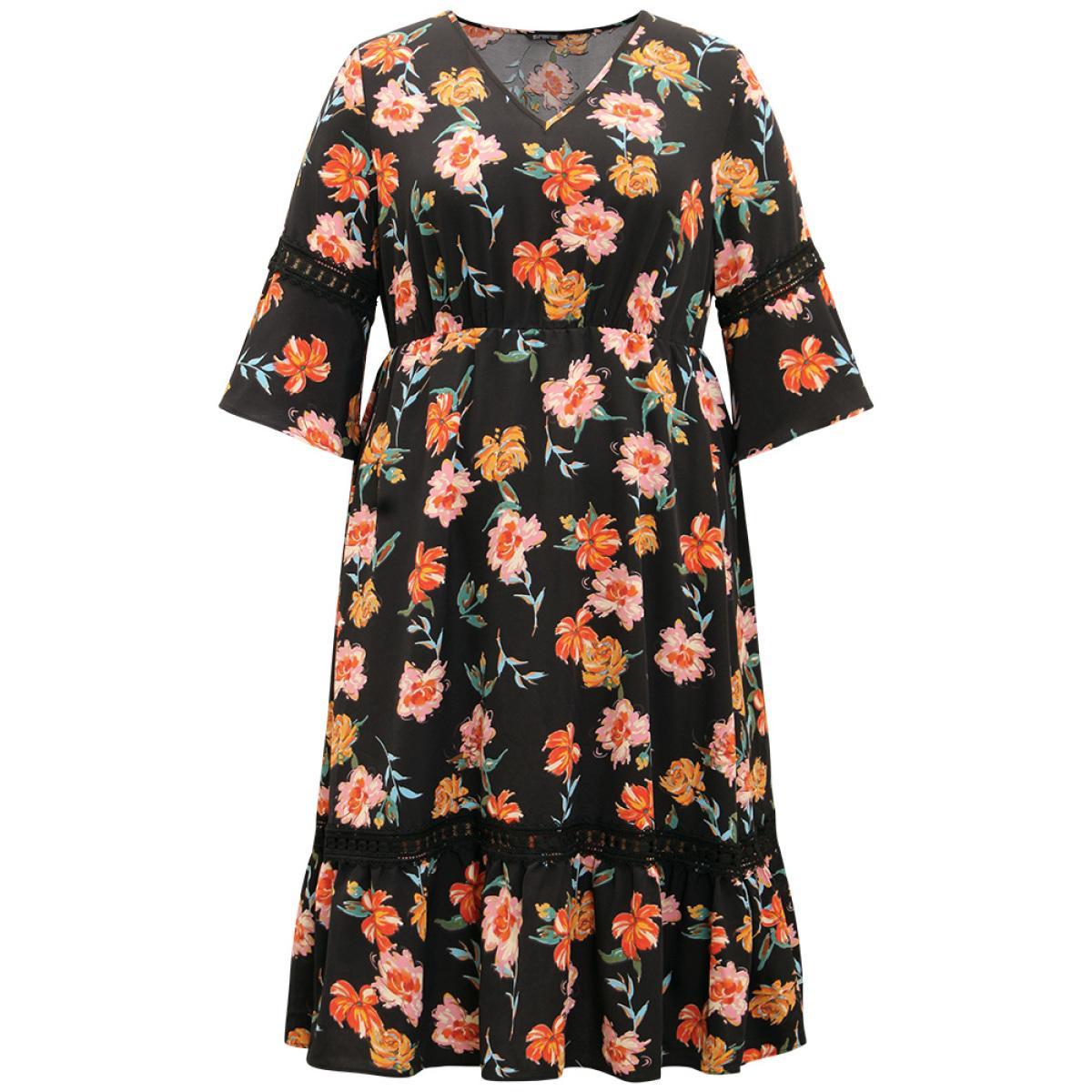 Plus Size Floral Bell Sleeve Pocket Lace Panel Dress Black Women Vacation Printed V-neck Elbow-length sleeve Curvy Midi Dress BloomChic 14-16/1X Product Image