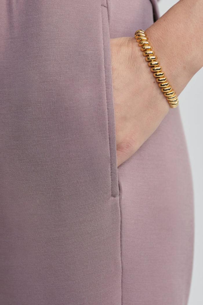 The Slim Cuff Pant 27.5"- Antler Product Image