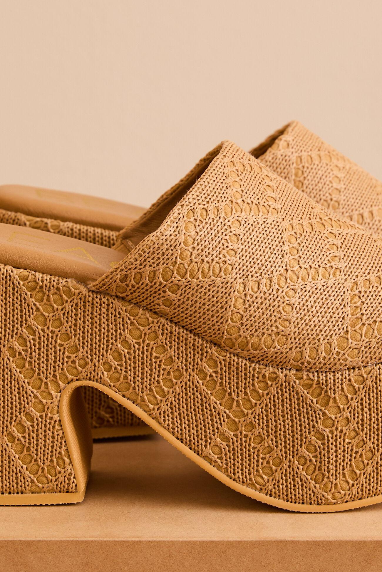 Como Platform Sandal by Matisse Product Image