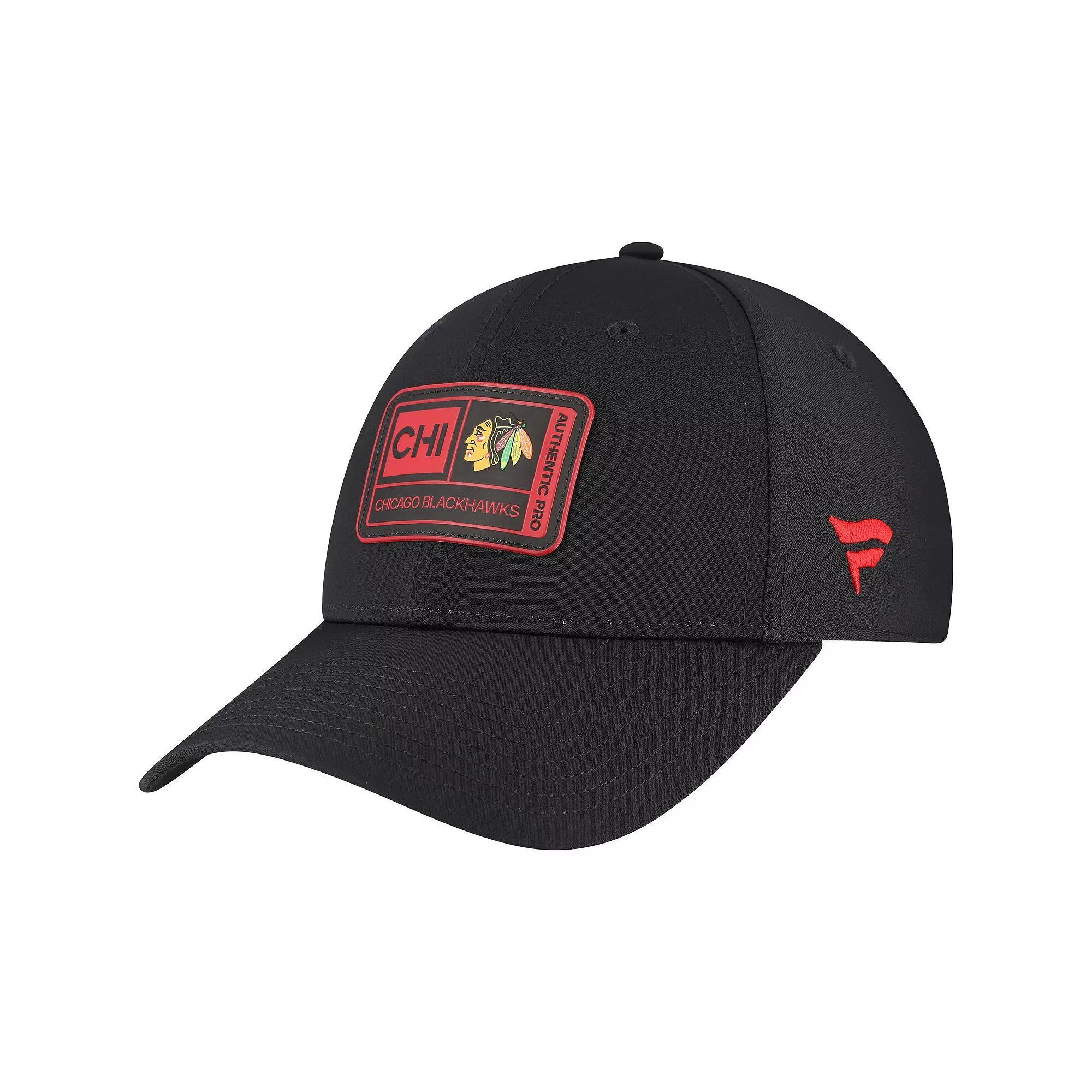 Men's Fanatics Black Chicago Blackhawks Training Camp Fitted Hat,  Product Image