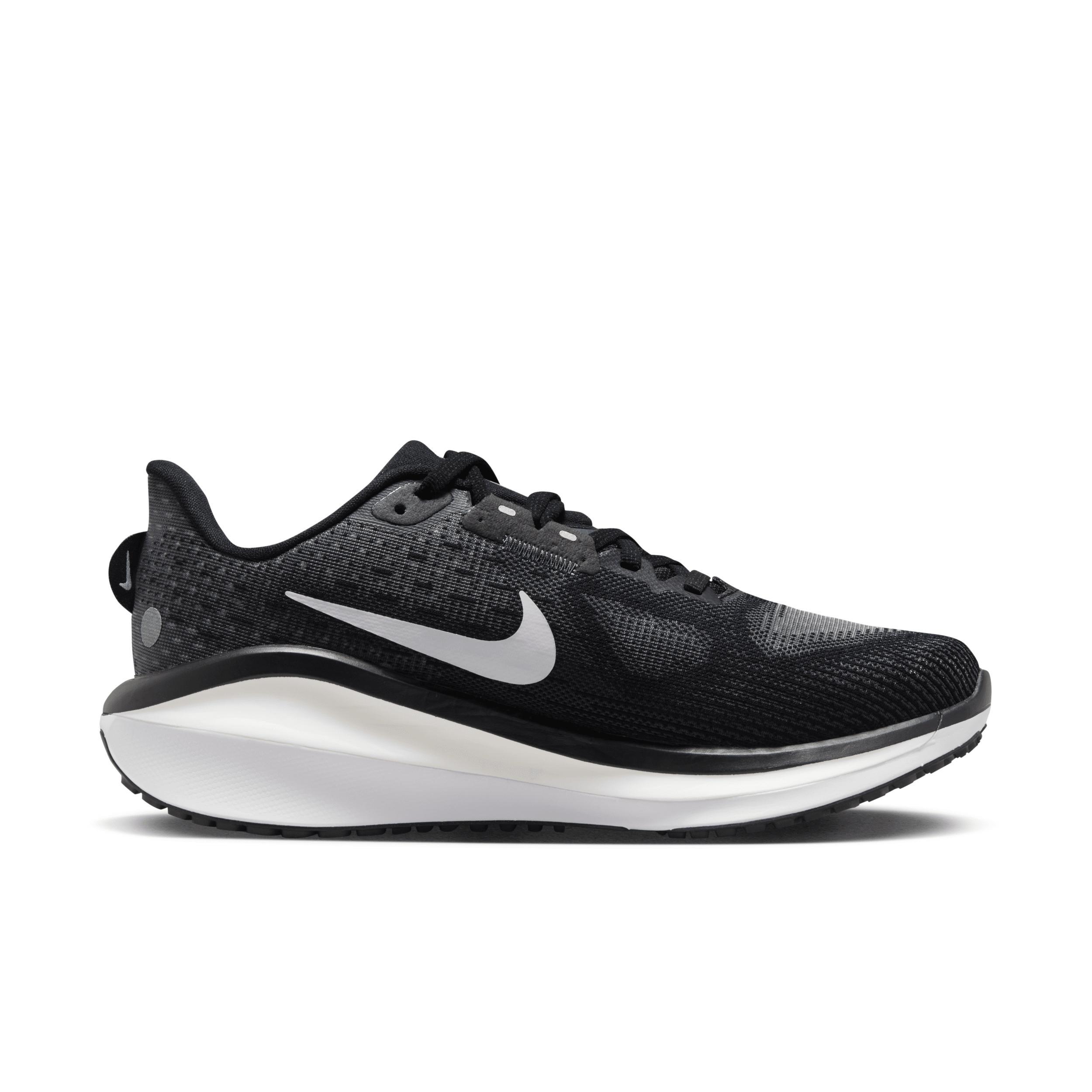 Womens Nike Vomero 17 Running Shoes (Extra Wide Width 2E) Product Image