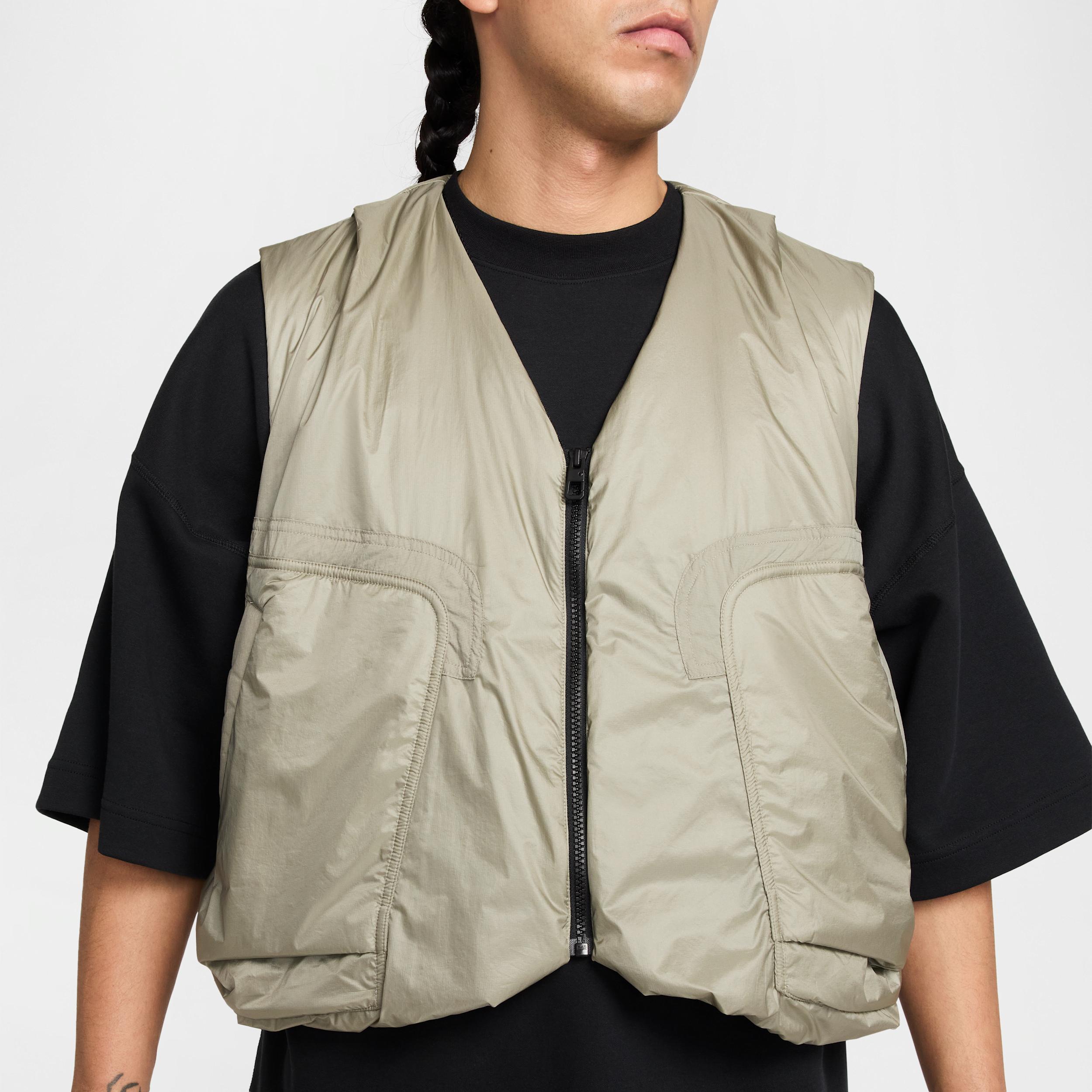 Nike Men's Tech Woven Vest Product Image