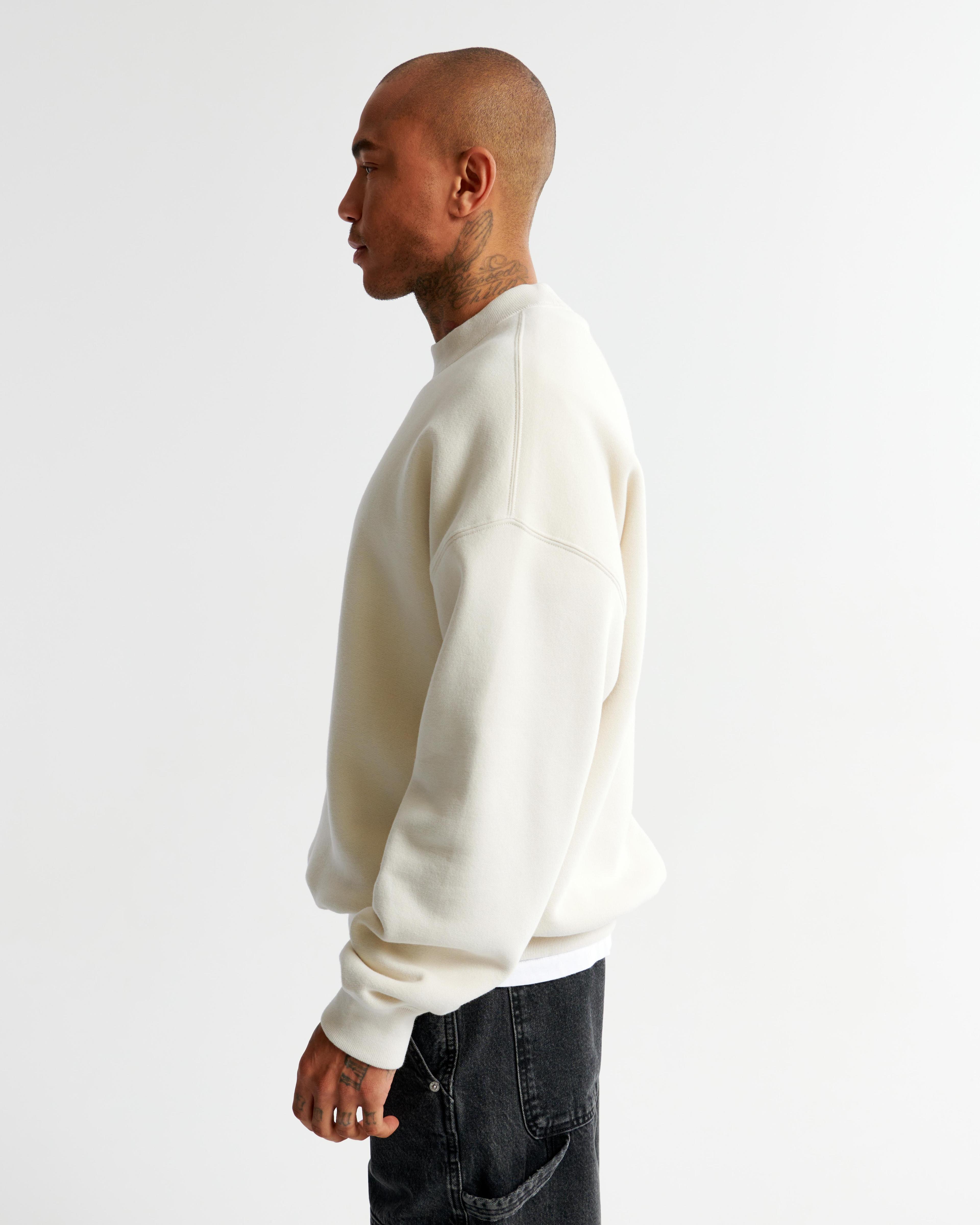 Essential Crew Sweatshirt Product Image