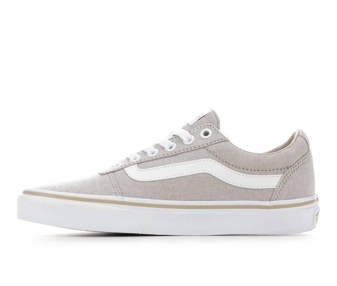 Women's Vans Ward Skate Shoes Product Image