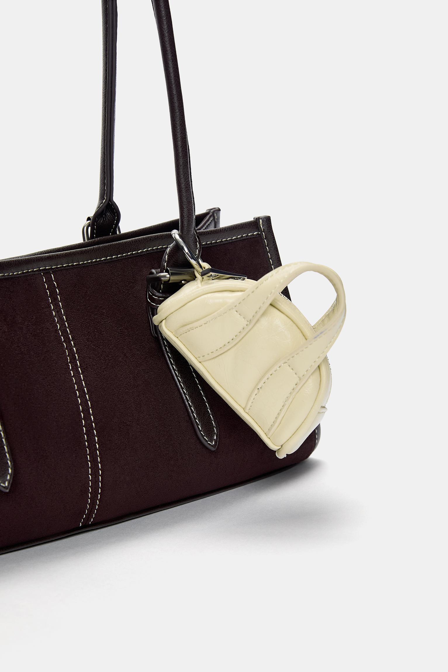 Bag charm Product Image