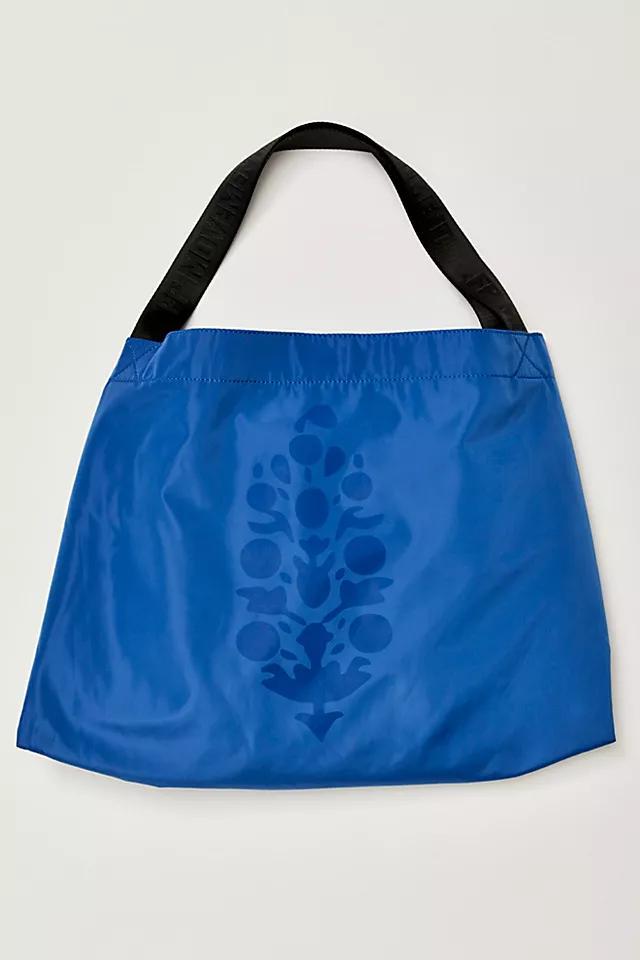 Fairweather Tote Bag Product Image