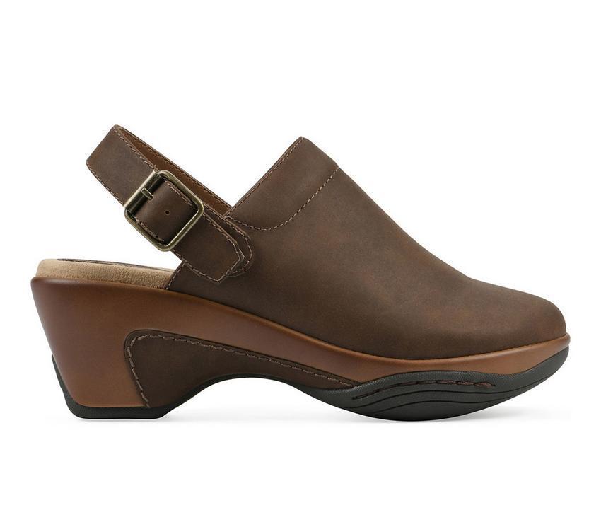 Women's White Mountain Viewable Clogs Product Image