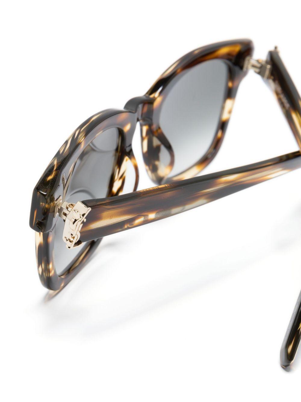 tortoiseshell-effect wayfarer-frame sunglasses  Product Image