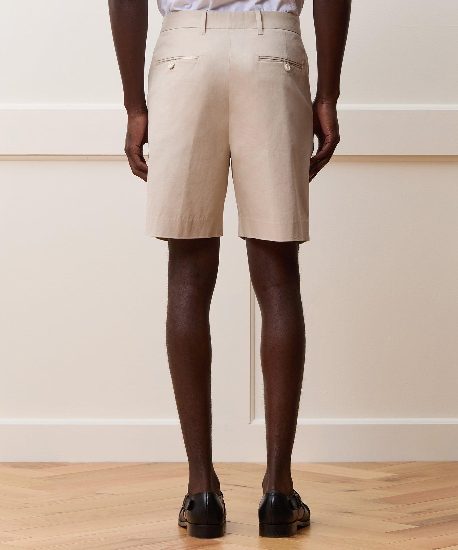 7" Pleated Tab Short Product Image