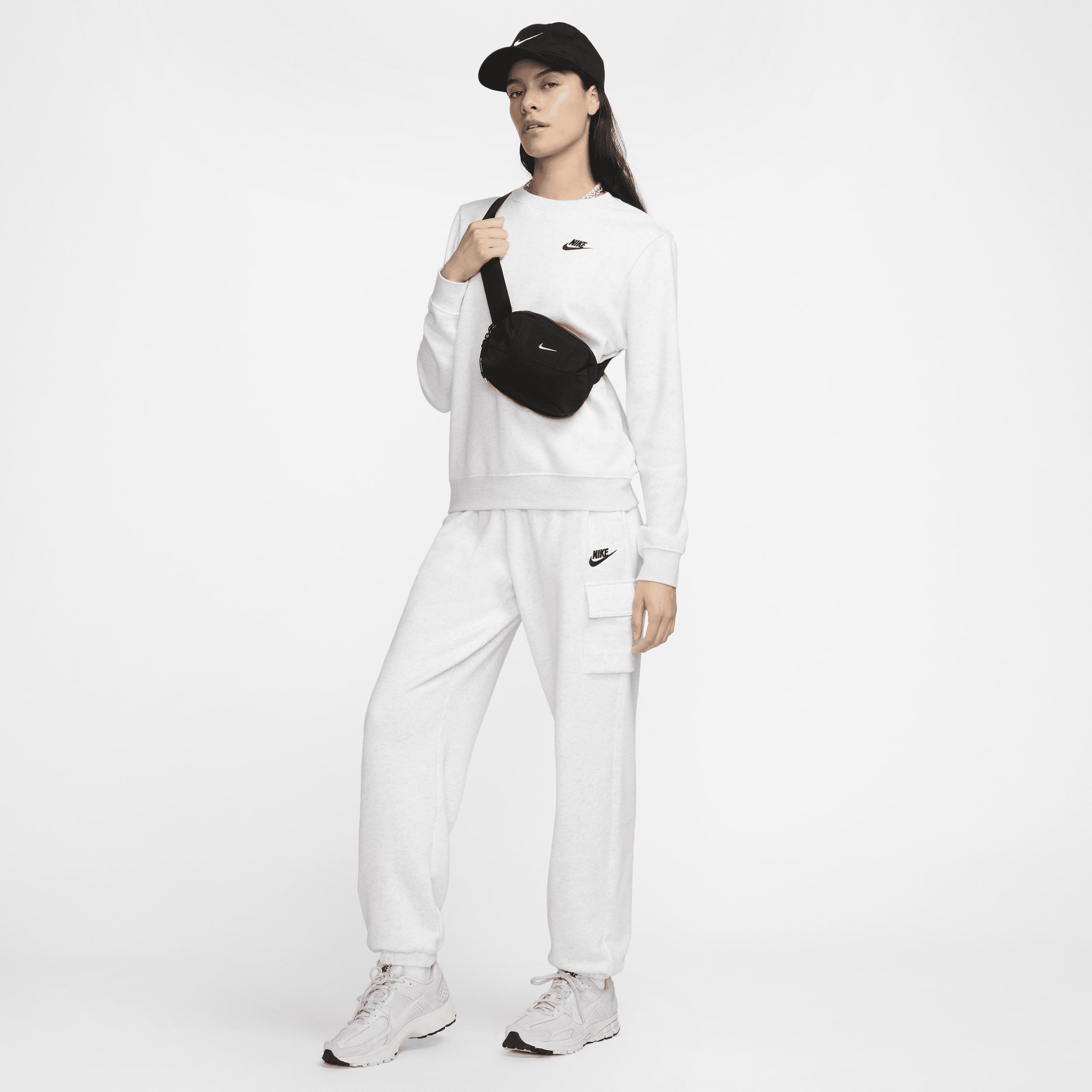 Women's Nike Sportswear Club Fleece Mid-Rise Oversized Cargo Sweatpants Product Image