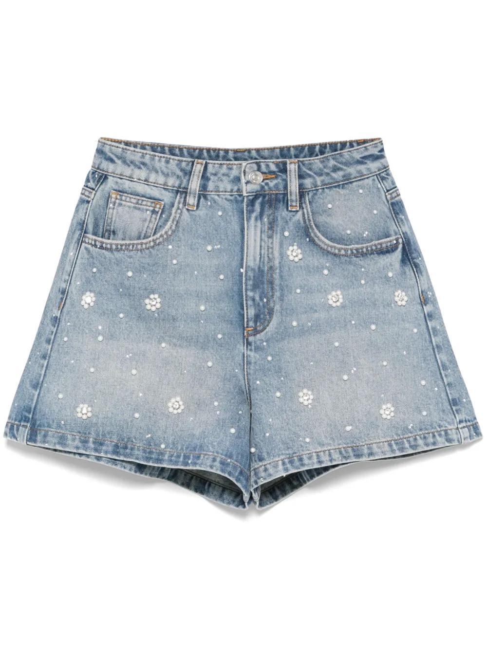 denim shorts Product Image