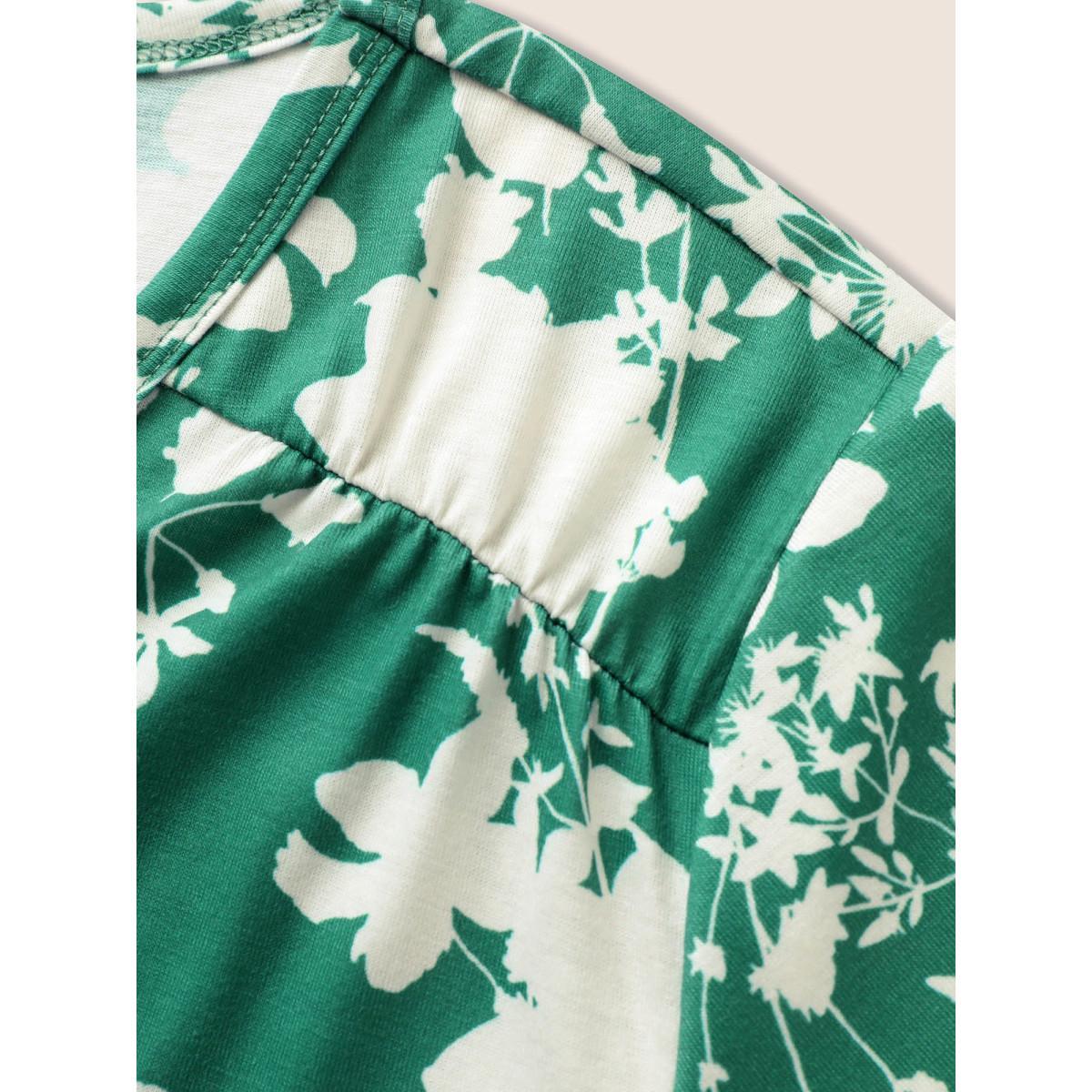 Plus Size Silhouette Floral Print Flutter Sleeve T-shirt DarkGreen Women Elegant Contrast Natural Flowers V-neck Everyday T-shirts BloomChic 12/L Product Image