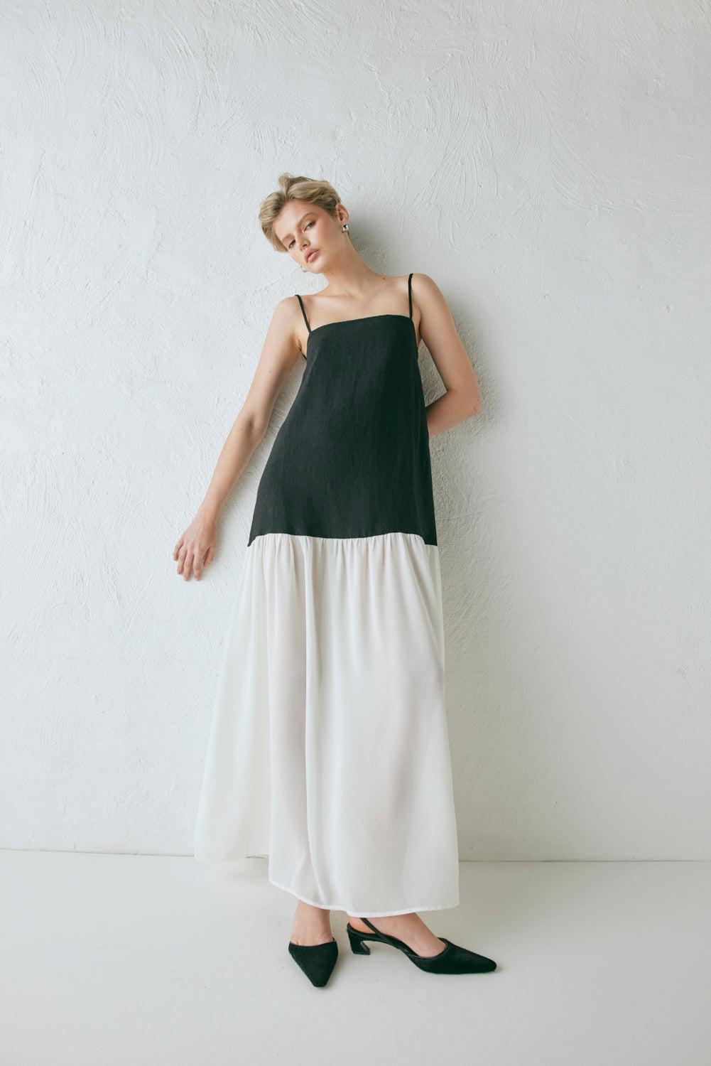Nora Maxi Dress Noir Product Image
