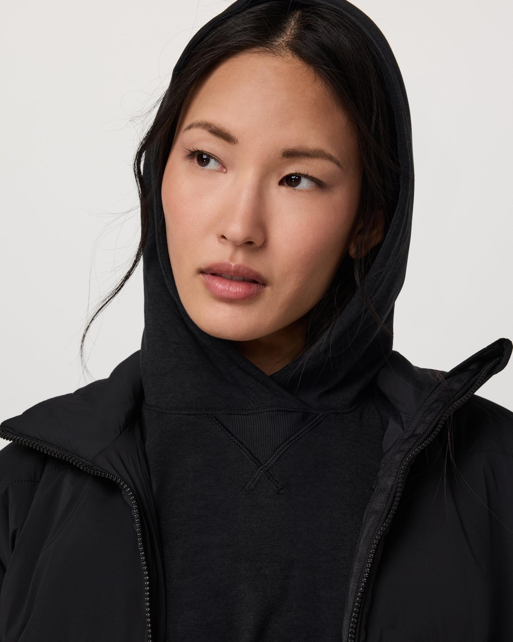 Halo Modern Pullover Hoodie Product Image