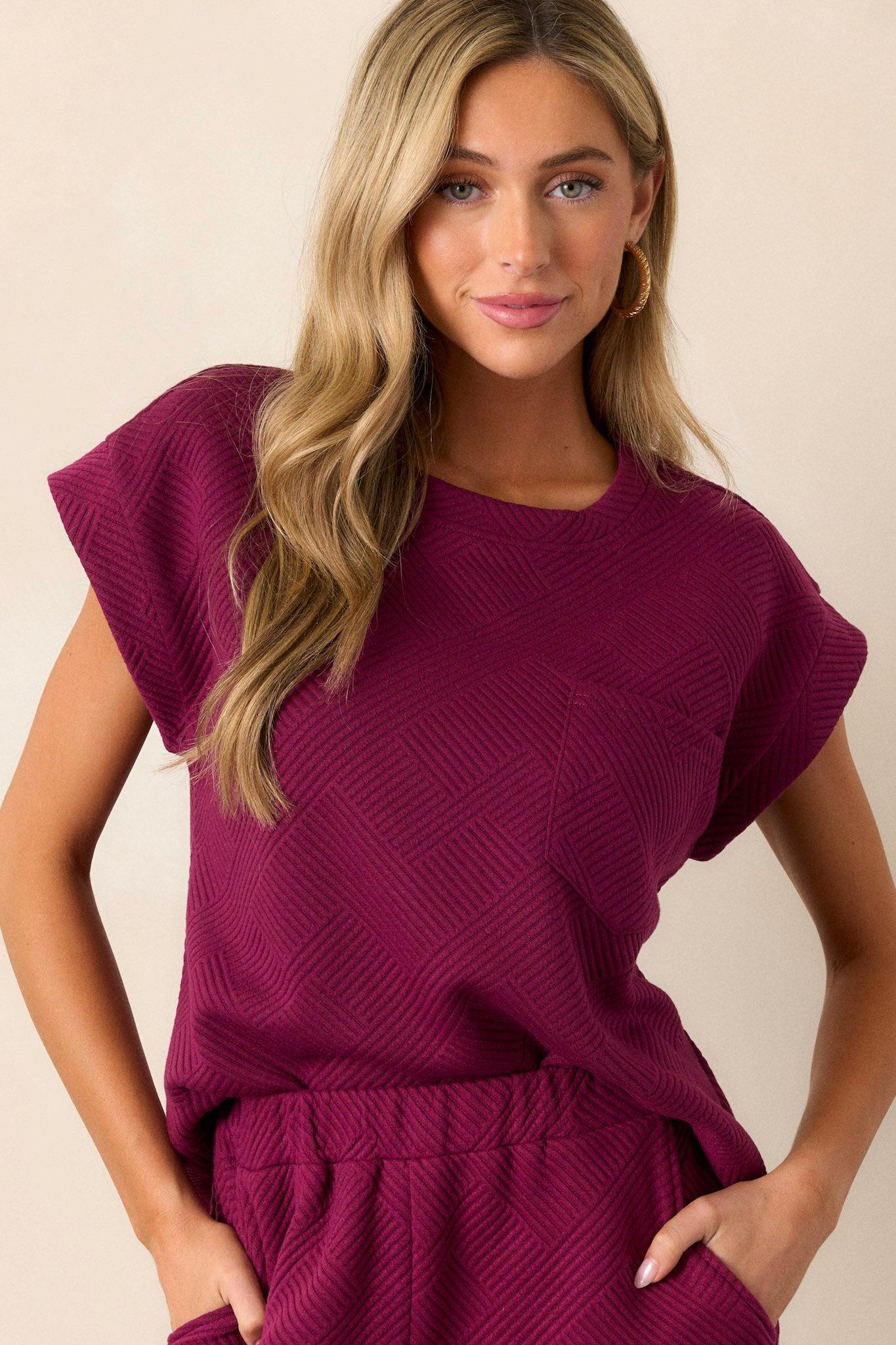 Keep It Creative Dark Sangria Textured Short Sleeve Top Product Image