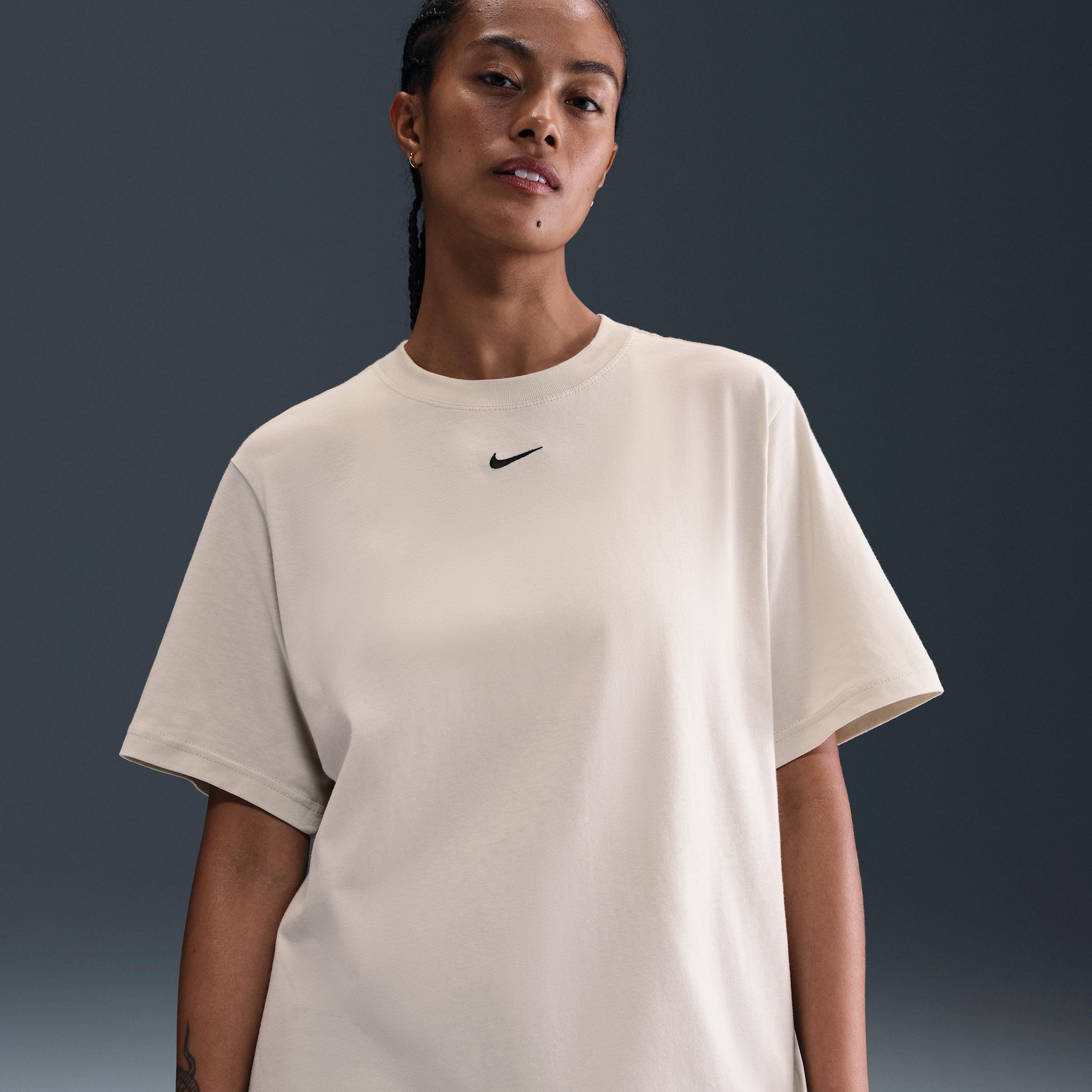 Womens Nike Sportswear Essential T-Shirt | FD4149-072 Product Image