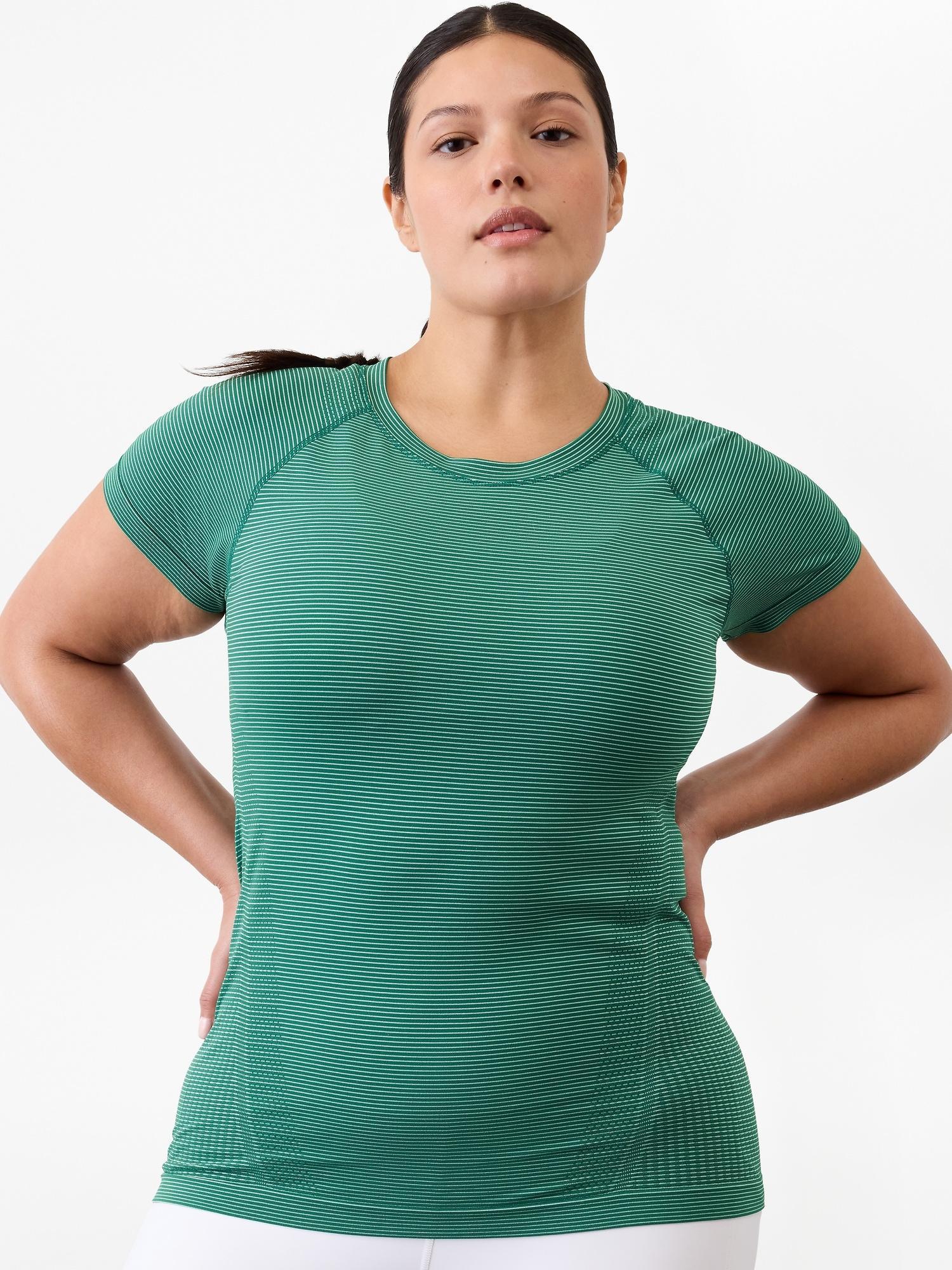 Momentum Seamless Tee Product Image