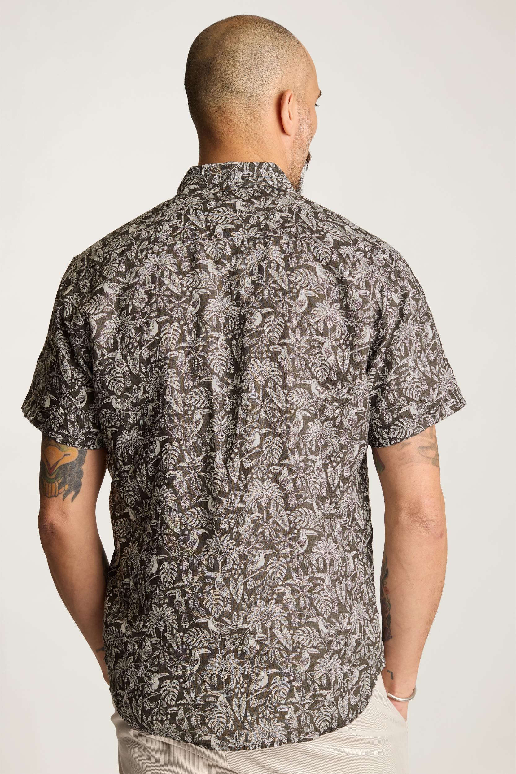 Riviera Linen Short Sleeve Shirt Product Image