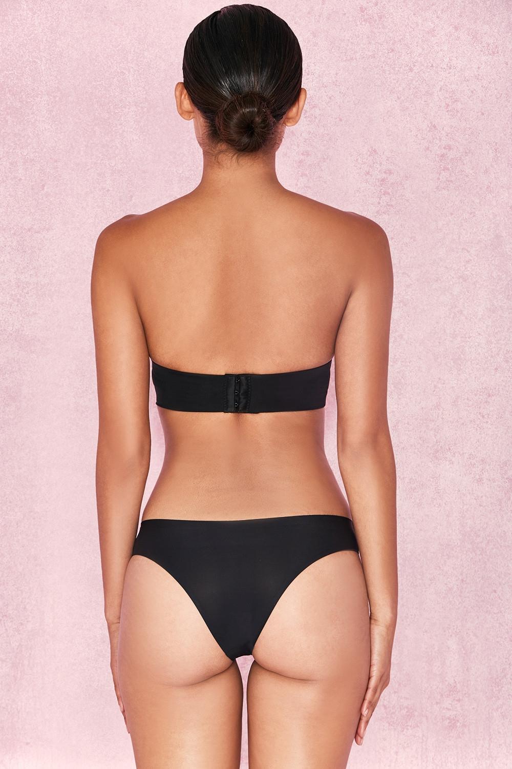 Smooth  plain molded strapless bra - black Product Image