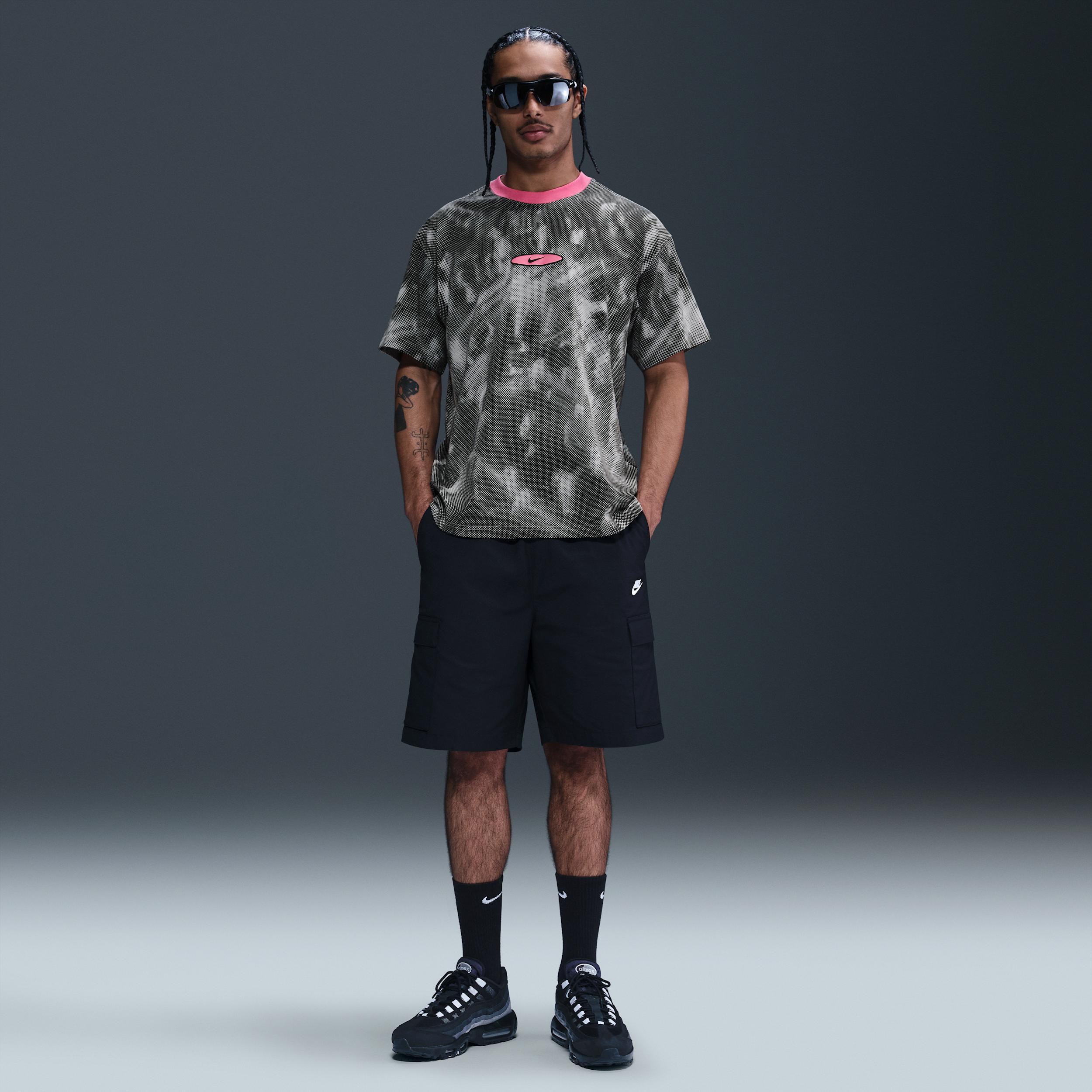 Mens Nike Sportswear Max90 T-Shirt | HJ0750-539 Product Image