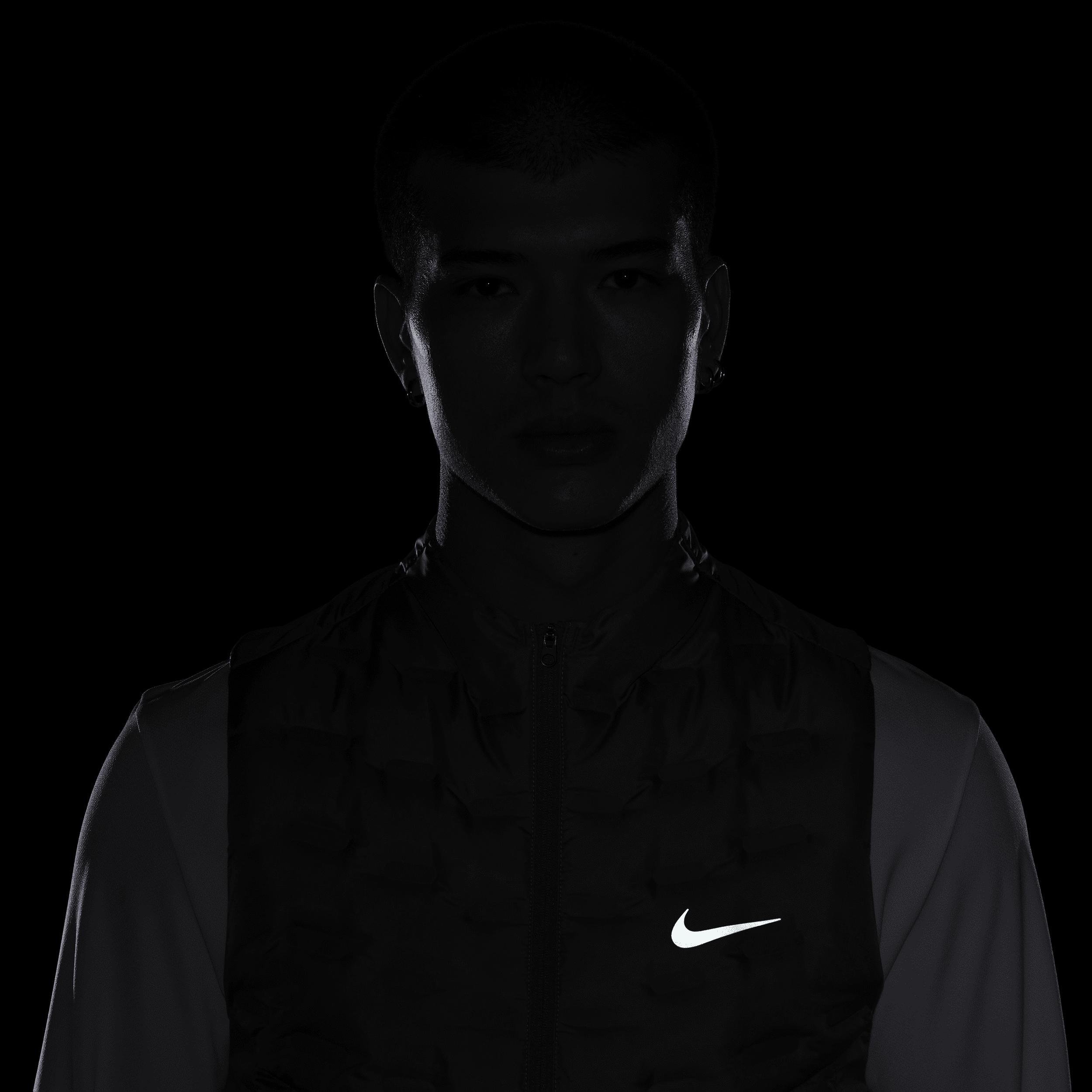 Nike Men's Therma-FIT ADV Repel AeroLoft Down Running Vest Product Image