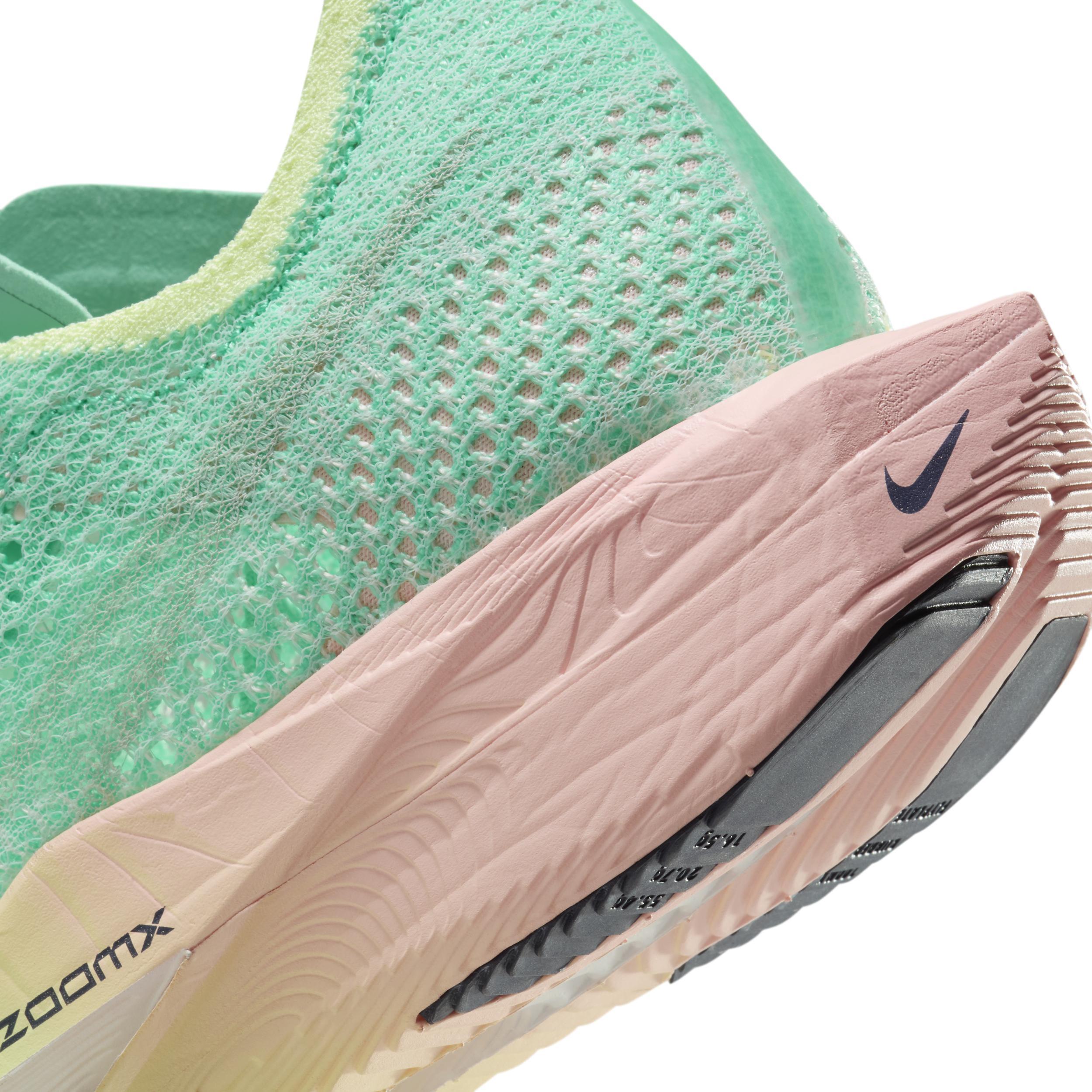 Nike Women's Vaporfly 3 Road Racing Shoes Product Image