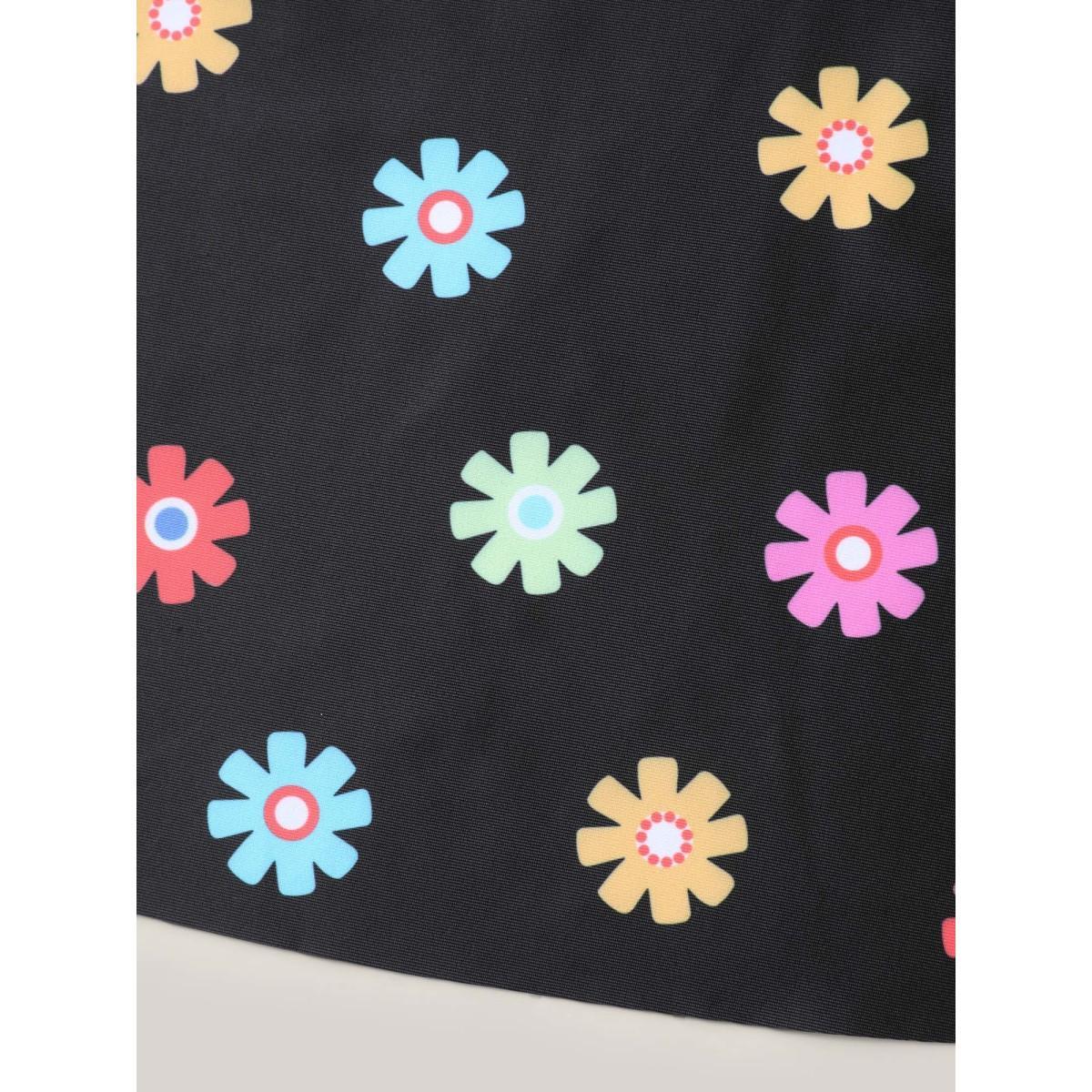 Plus Size Multi-Color Floral Pattern Flared Swim Top Women's Swimwear Black Beach Gathered High stretch Bodycon Heart neckline Curve Swim Tops BloomChic 18-20/2X Product Image