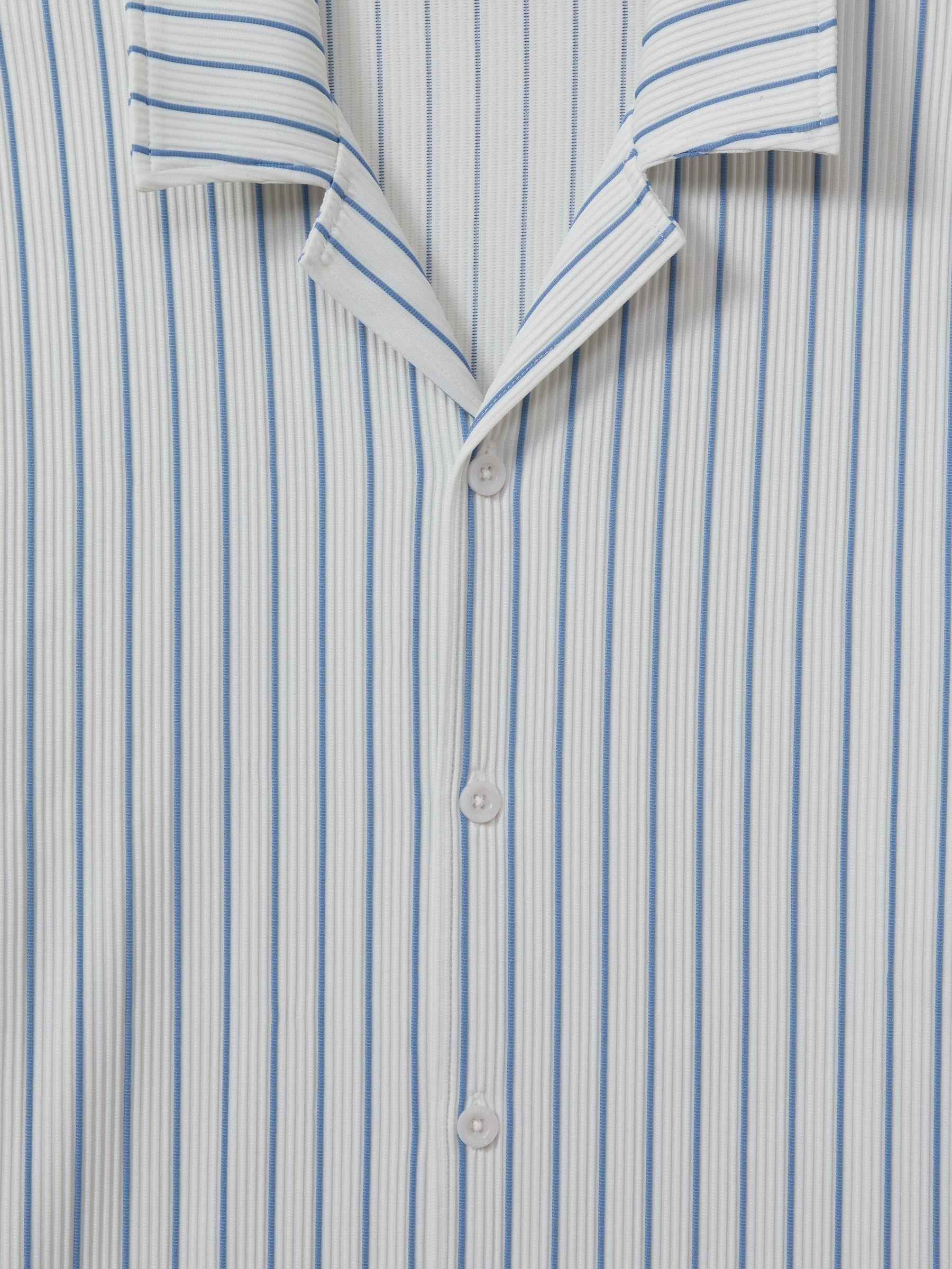 Ribbed Striped Cuban Collar Shirt in White/Soft Blue Product Image