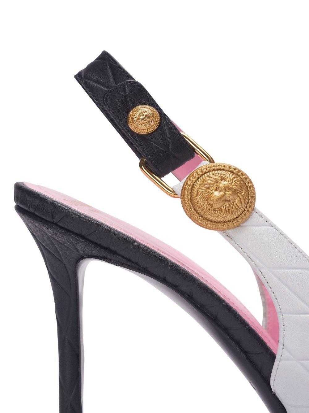 pointed-toe leather pumps Product Image