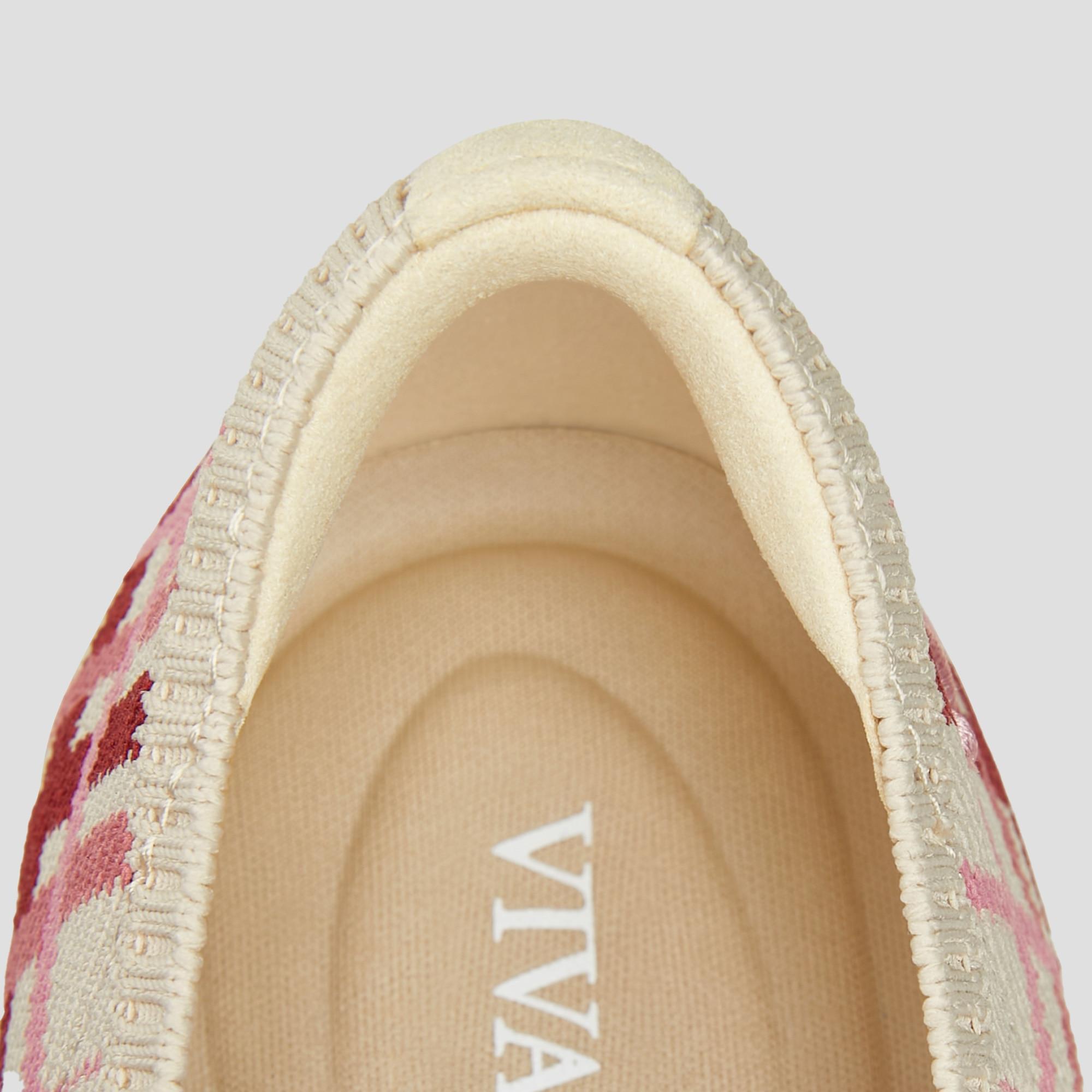 Almond-Toe Knotted Flats (Bibi) Product Image