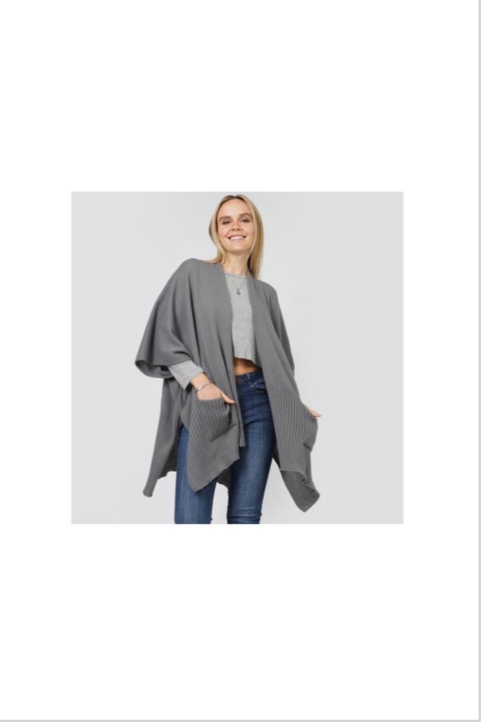 Cozy Pocket Cape Product Image