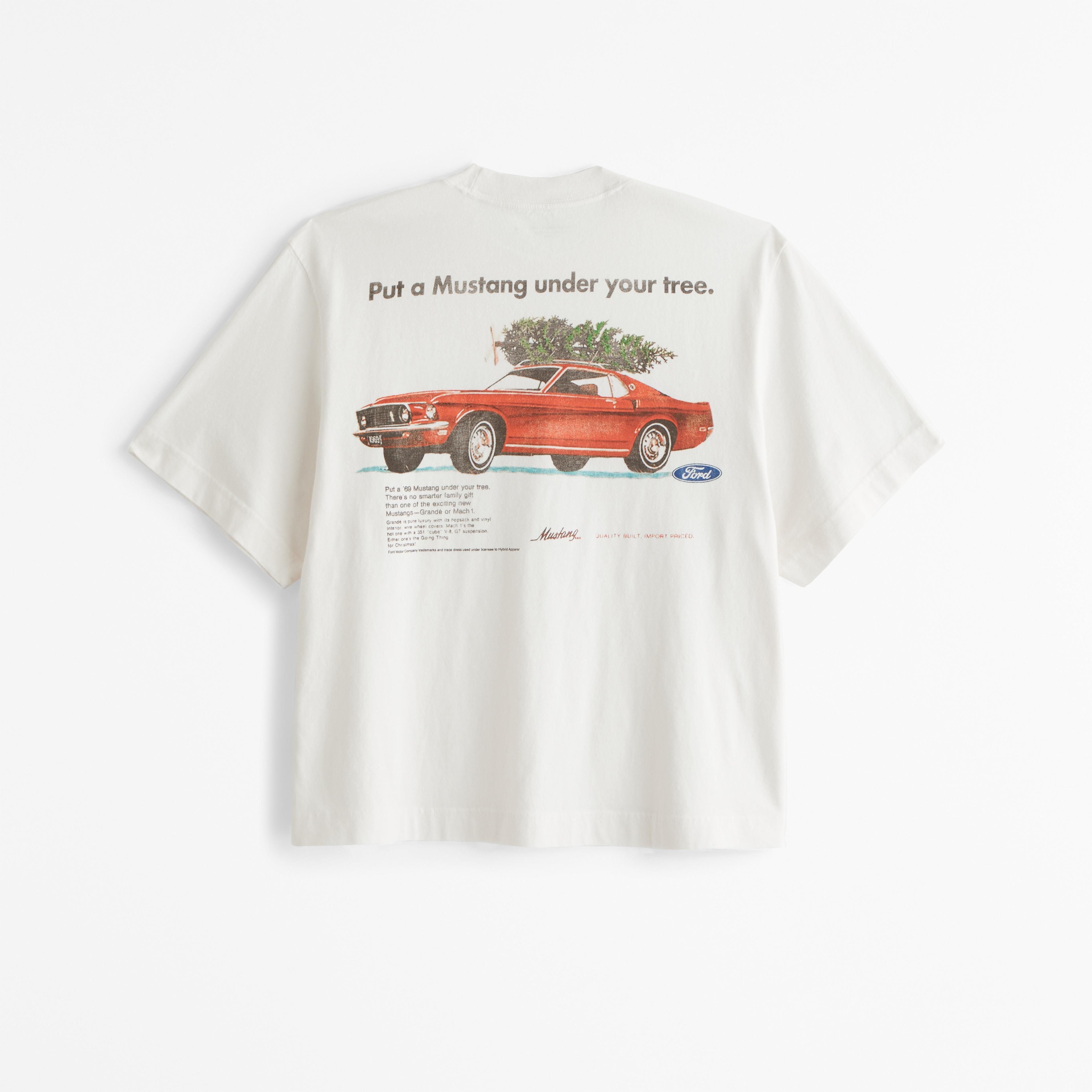 Cropped Wagoneer Graphic Tee Product Image