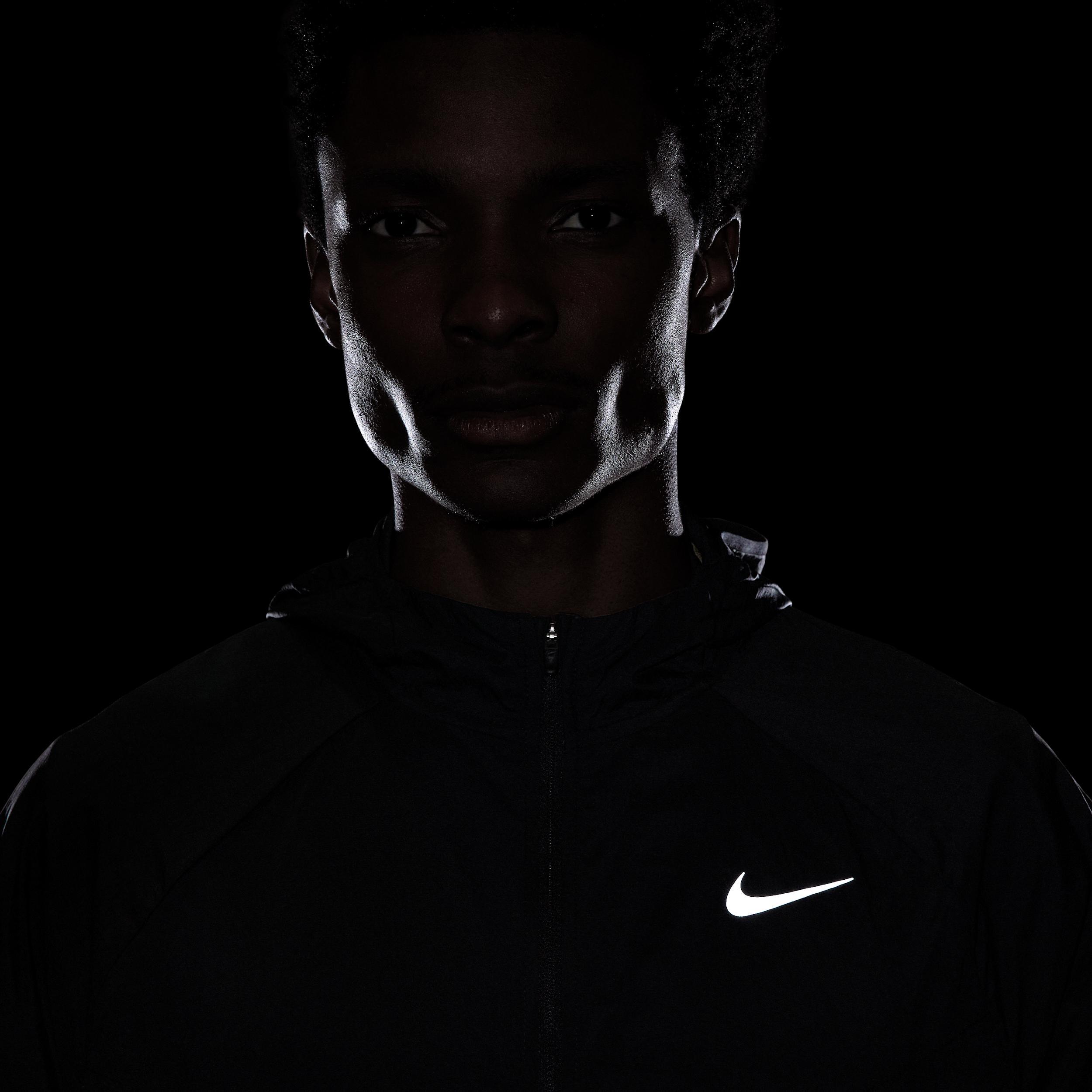 Nike Mens Stride Repel UV Running Jacket | HV4548-010 Product Image