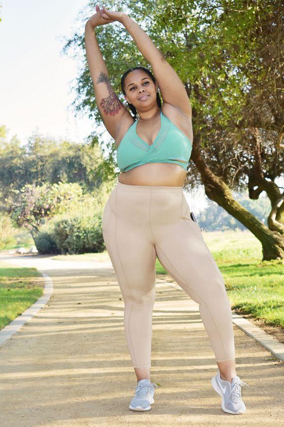 High-Waisted Motion365® Pocket 7/8 Product Image