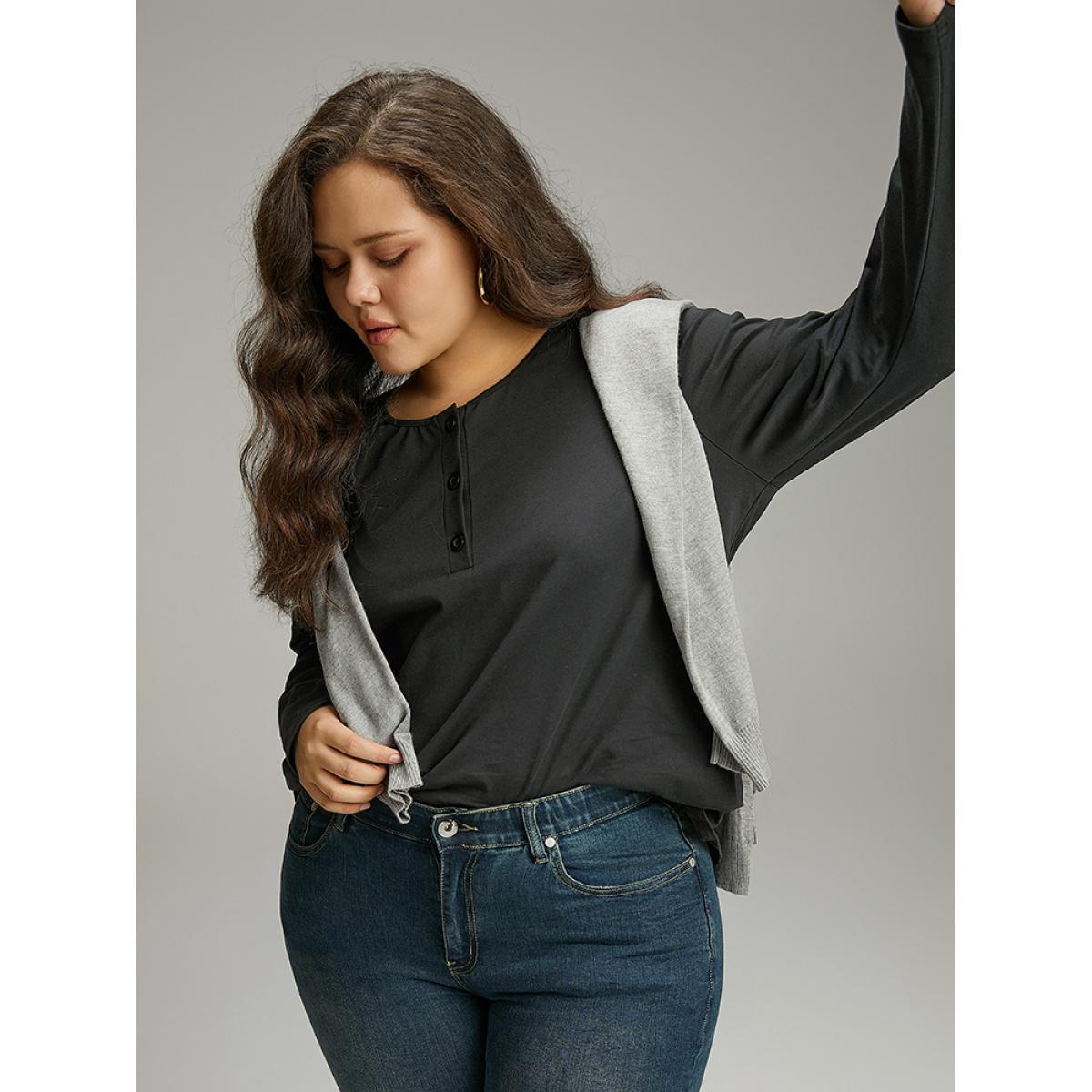 Plus Size Cotton Solid Button Through Arc Hem T-shirt Black Women Elegant Plain Plain Open Front Dailywear T-shirts BloomChic 10/M Product Image