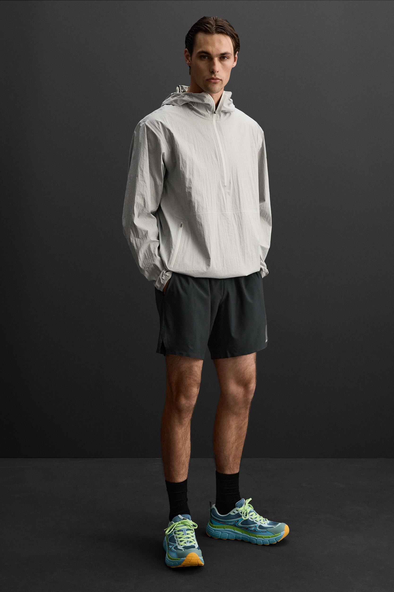 RUNNING SNEAKERS Product Image