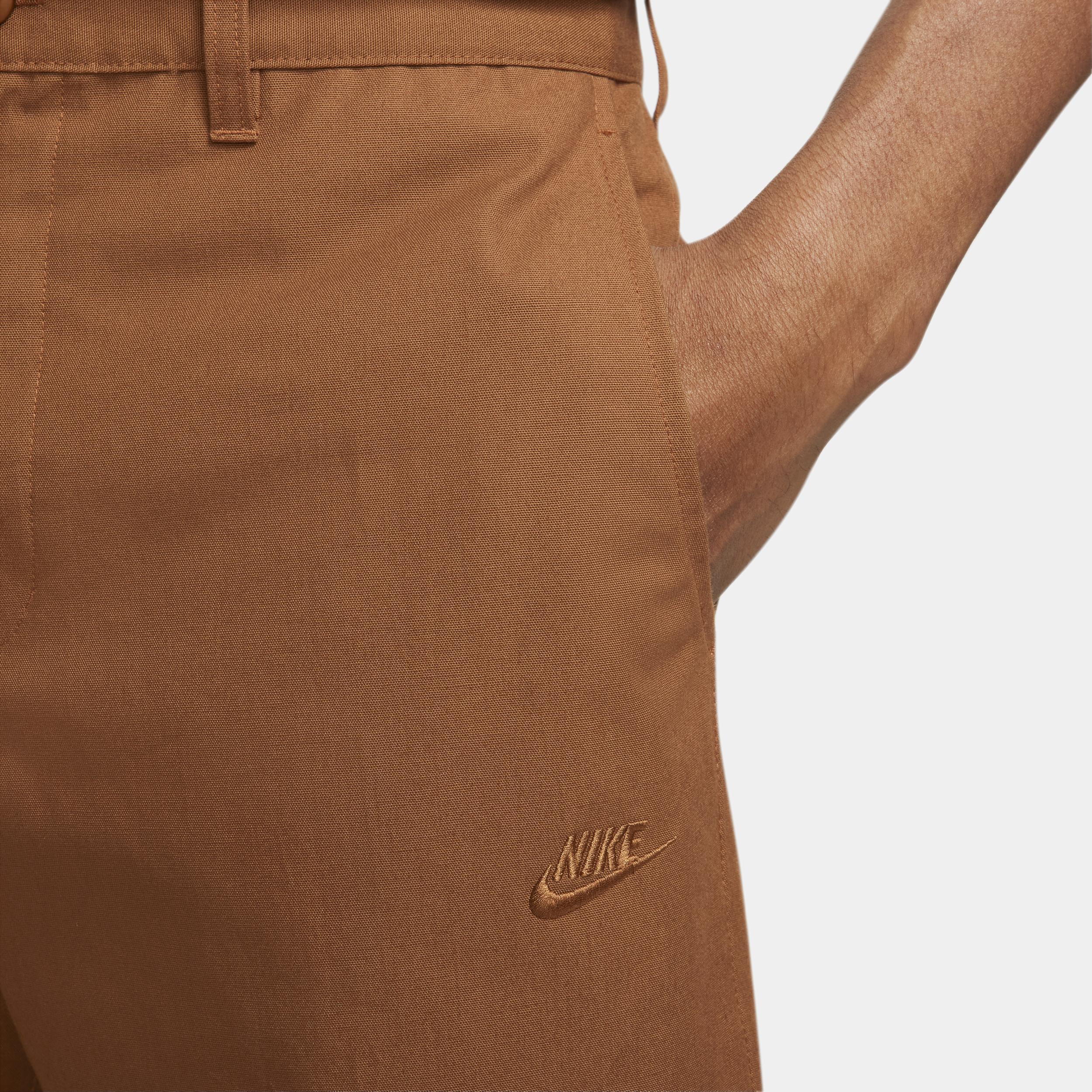 Nike Men's Club Chino Pants Product Image