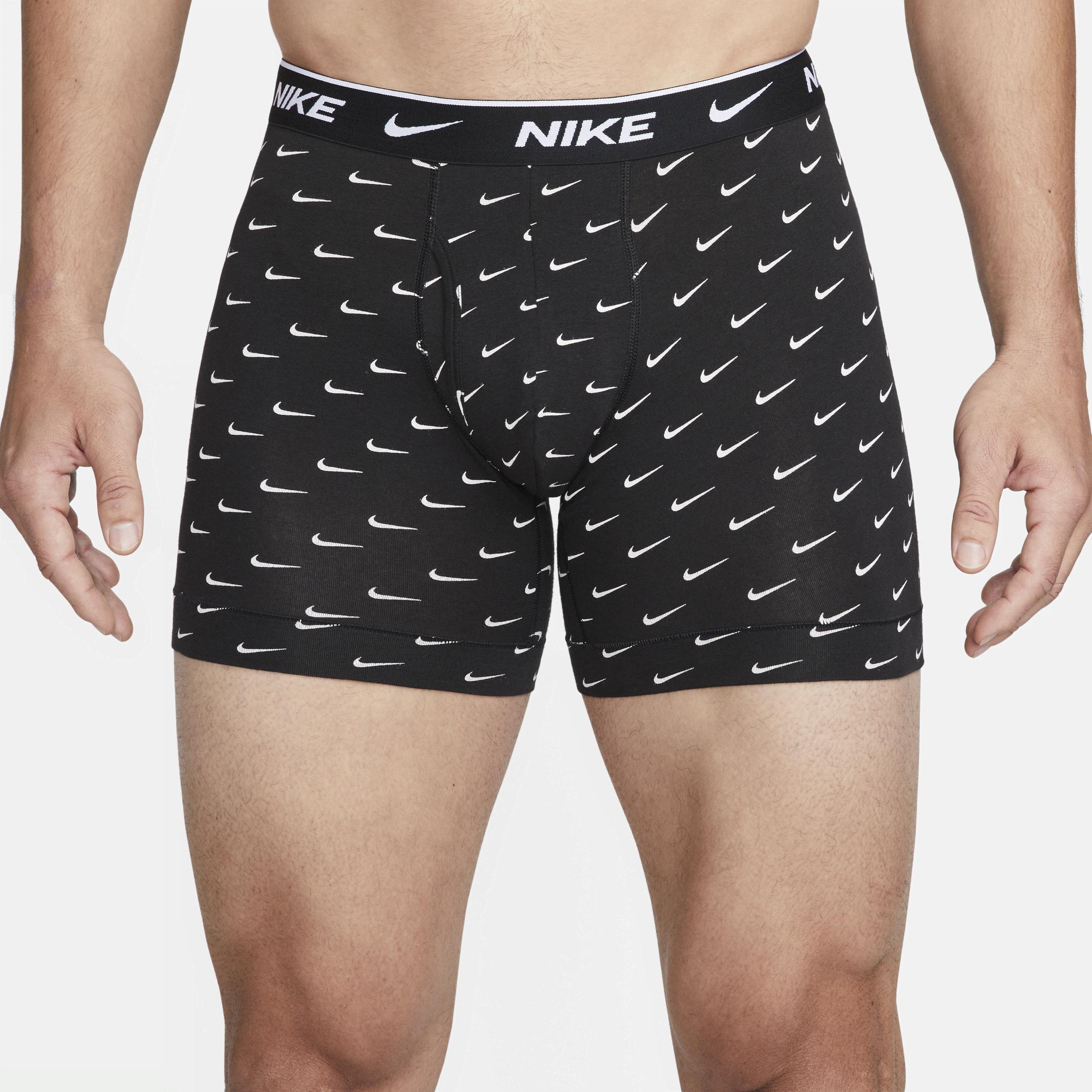 Nike Men's Dri-FIT Essential Cotton Stretch Boxer Briefs (3-Pack) Product Image